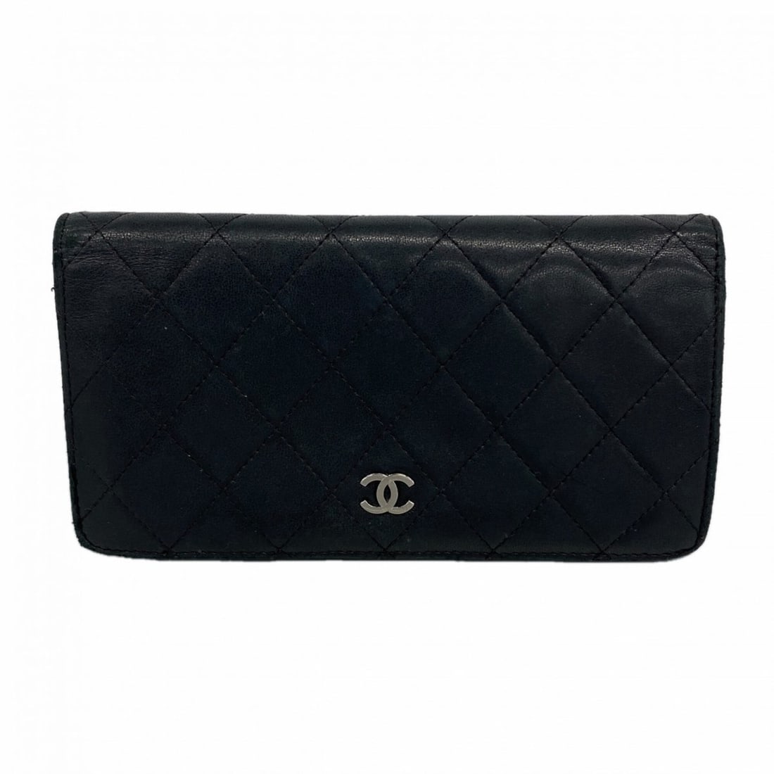 Chanel Matelassé Lambskin Long Wallet, Black, Women's: --- Catalog ---Category: SizeSize (HxWxD): 10cm x 18.5cm x 2cm / 3.93'' x 7.28'' x 0.78''Category: DesignType: Long wallet (bi-fold)Color: BlackGender: WomenMaterial: Leather Leather/Fur Type: Lambski