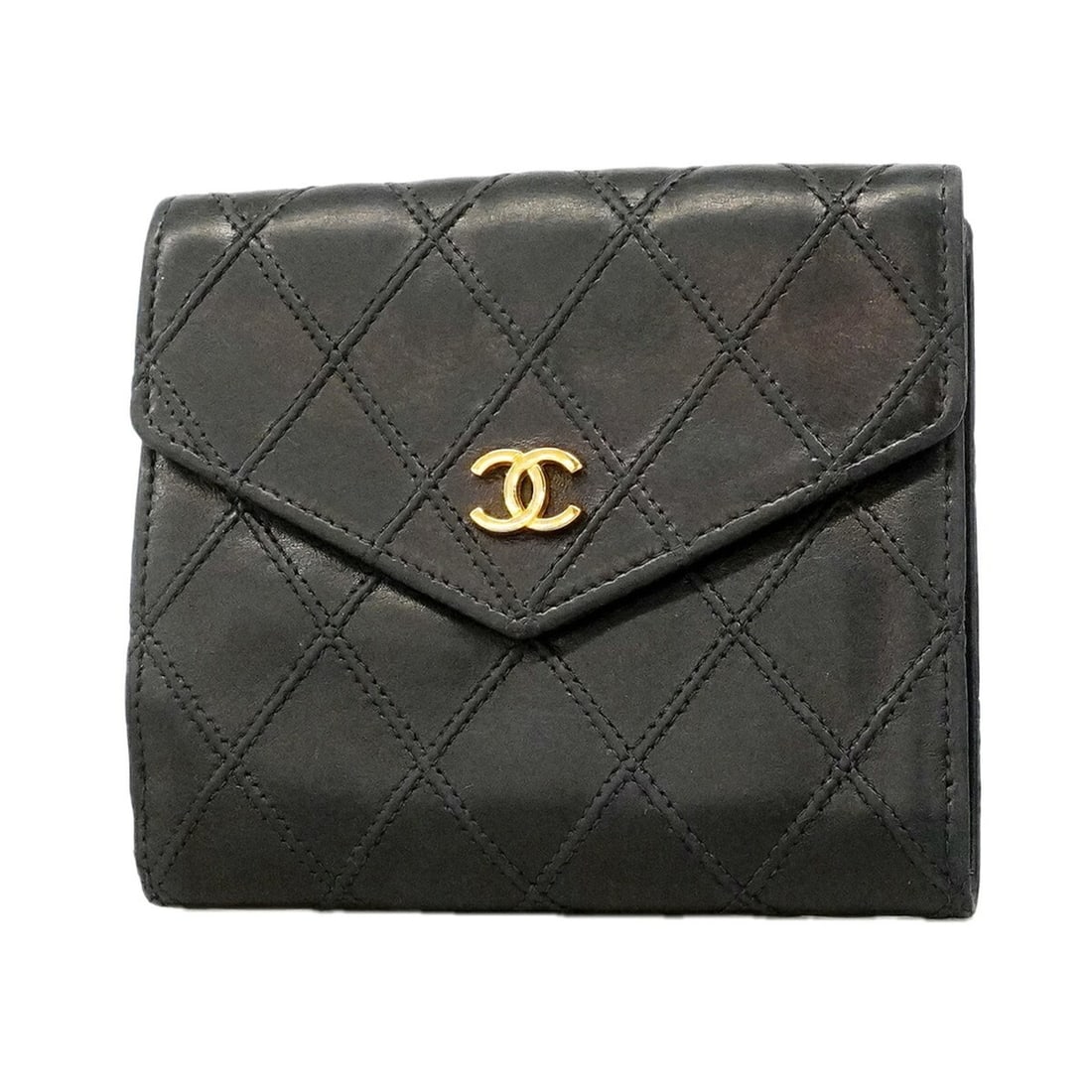 Chanel Bicolore Lambskin Wallet, Black, Women's: --- Catalog ---Category: SizeSize (HxWxD): 10cm x 11.5cm x 2cm / 3.93'' x 4.52'' x 0.78''Category: DesignType: Wallet (bi-fold)Color: BlackGender: WomenMaterial: Leather Leather/Fur Type: LambskinCate