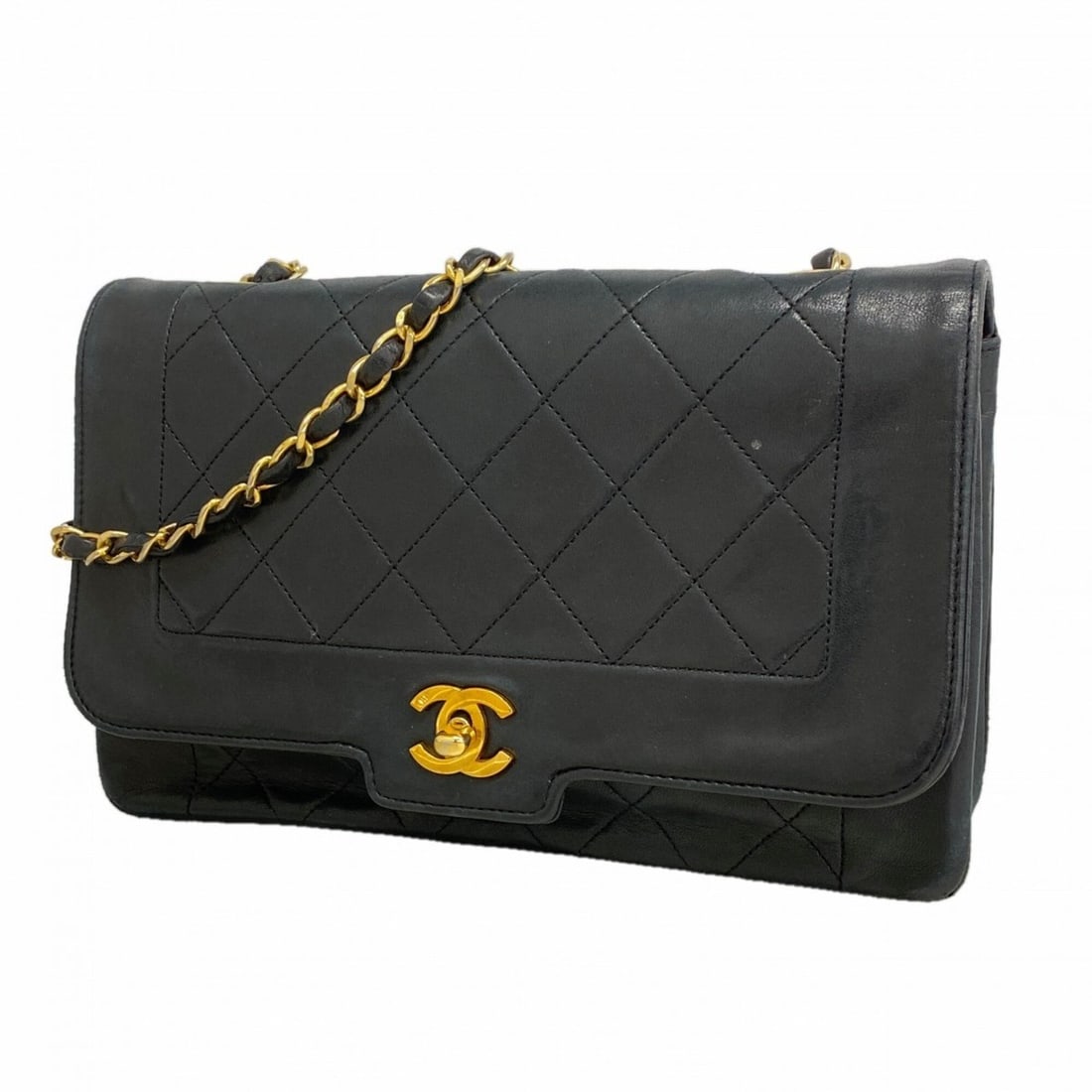 Chanel Diana Chain Shoulder Bag, Lambskin, Black, Women's: --- Catalog ---Category: SizeSize (HxWxD): 17cm x 25cm x 7cm / 6.69'' x 9.84'' x 2.75''Category: DesignType: Shoulder bagColor: BlackGender: WomenMaterial: Leather Hardware Color: GoldLeather/Fur Type