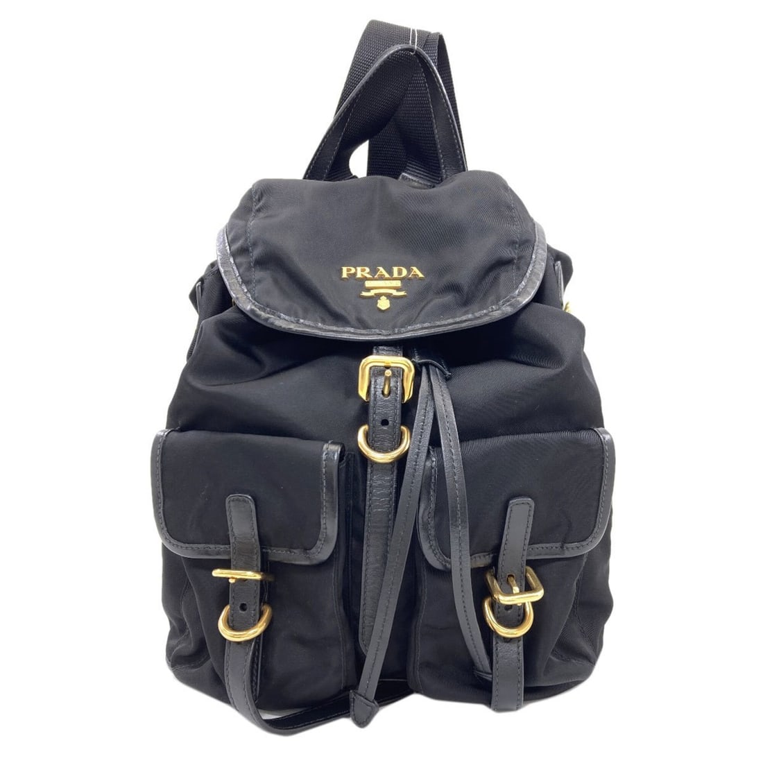 Prada Logo Backpack/Daypack Nylon Women's PRADA: --- Catalog ---Category: SizeSize (HxWxD): 27cm x 24.5cm x 12cm / 10.62'' x 9.64'' x 4.72''Category: DesignType: BackpackColor: BlackGender: WomenMaterial: Nylon Category: GeneralBrand: Prada--- Item 