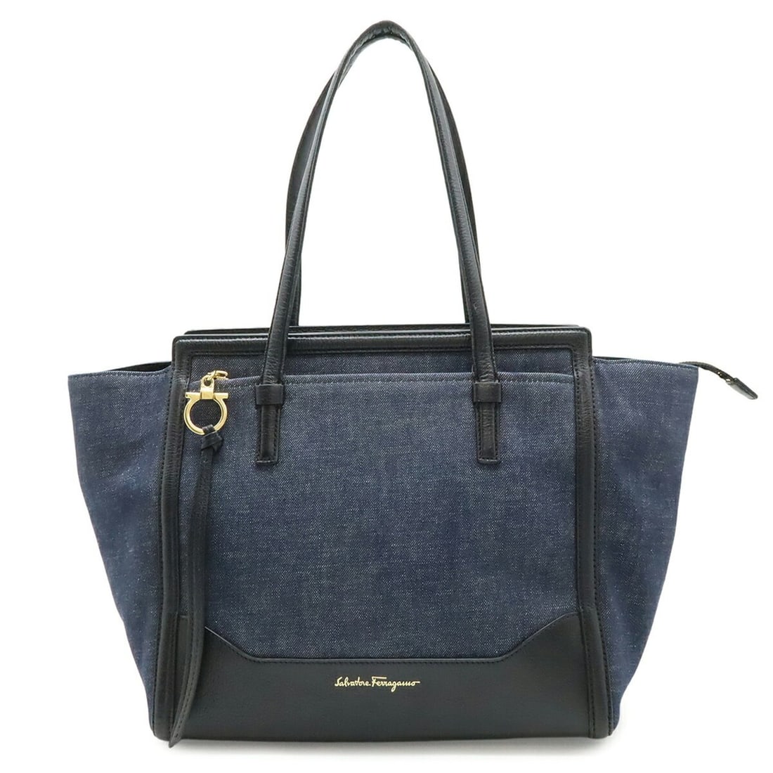 Salvatore Ferragamo Amy Gancini Tote Bag/Shoulder Bag, Denim Leather, Navy/Black, EZ-21F759: --- Catalog ---Category: SizeSize (HxWxD): 27cm x 44cm x 15cm / 10.62'' x 17.32'' x 5.9''Category: DesignType: Shoulder bag, Tote bagColor: Navy blackGender: WomenMaterial: Denim , Leather Category: G