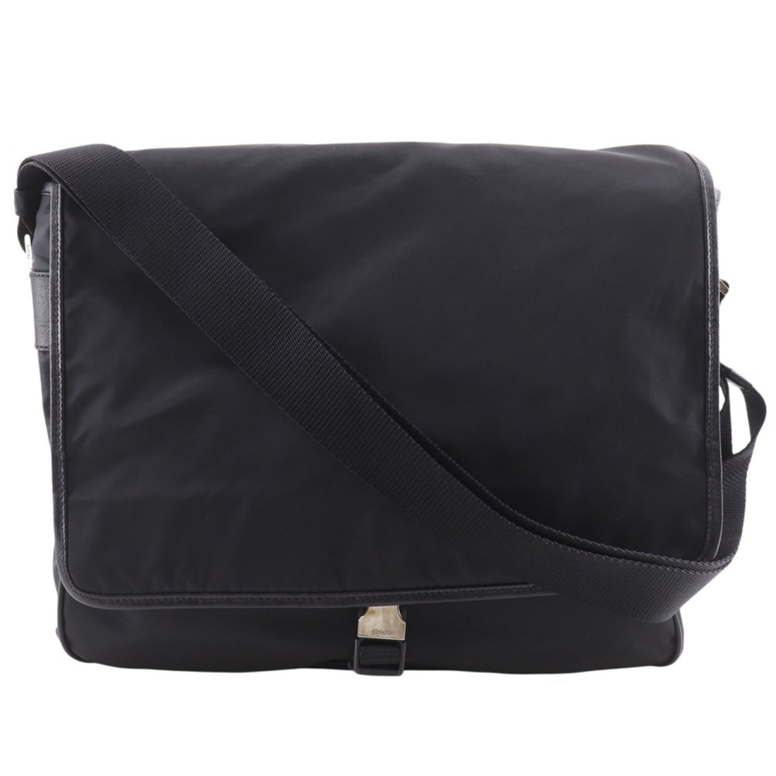 Prada PRADA Shoulder Bag V158 Nylon NERO Black A4 Flap Men's: --- Catalog ---Category: SizeSize (HxWxD): 30cm x 35cm x 11cm / 11.81'' x 13.77'' x 4.33''Category: DesignType: Shoulder bagColor: Black, NeroGender: MenMaterial: Nylon Category: GeneralMPN: V158Brand