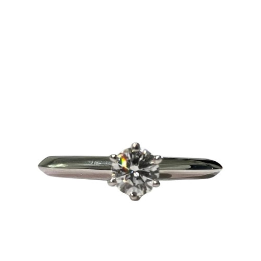 TIFFANY & CO. Tiffany Solitaire Ring, Pt950, 0.26ct: --- Catalog ---Category: SizeWeight: 3.28g / 0.11oz.JP Size: 7US Size: 4Category: DesignType: Band ringStone: DiamondGender: WomenMaterial: Platinum 950Weight (ct.): 0.26Category: GeneralBrand: