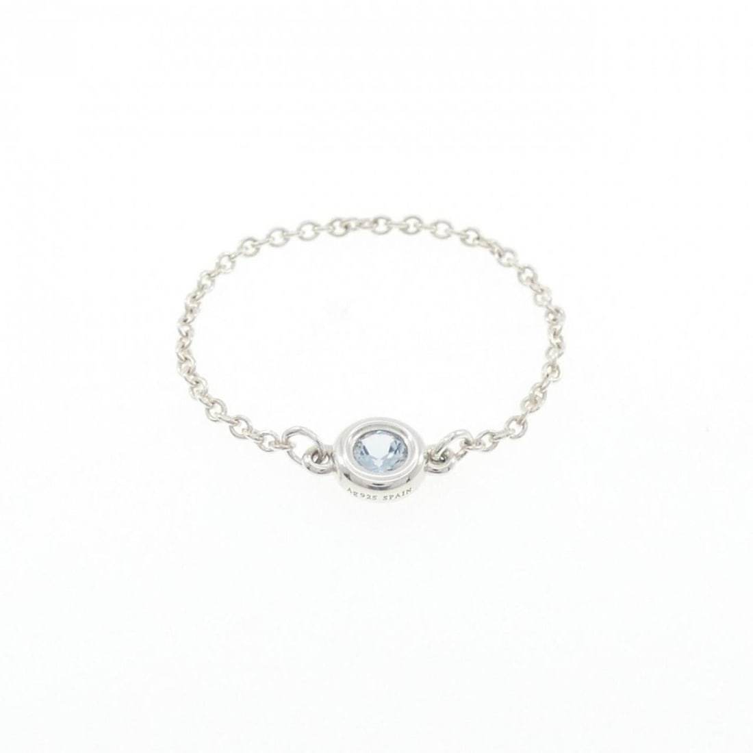 Tiffany & Co. By the Yard Ring: --- Catalog ---Category: SizeJP Size: 14US Size: 7Category: DesignType: Band ringGender: WomenMaterial: Silver 925Category: GeneralMPN: 60145160Brand: Tiffany--- Item List ---Section: