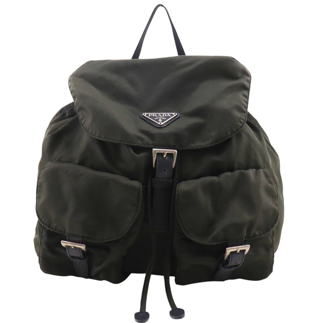 Prada backpack/daypack, nylon, khaki, A5 size, belt buckle, women's.: --- Catalog ---Category: SizeSize (HxWxD): 27cm x 31cm x 15cm / 10.62'' x 12.2'' x 5.9''Category: DesignType: BackpackColor: KhakiGender: WomenMaterial: Nylon Category: GeneralBrand: Prada--- Item Lis