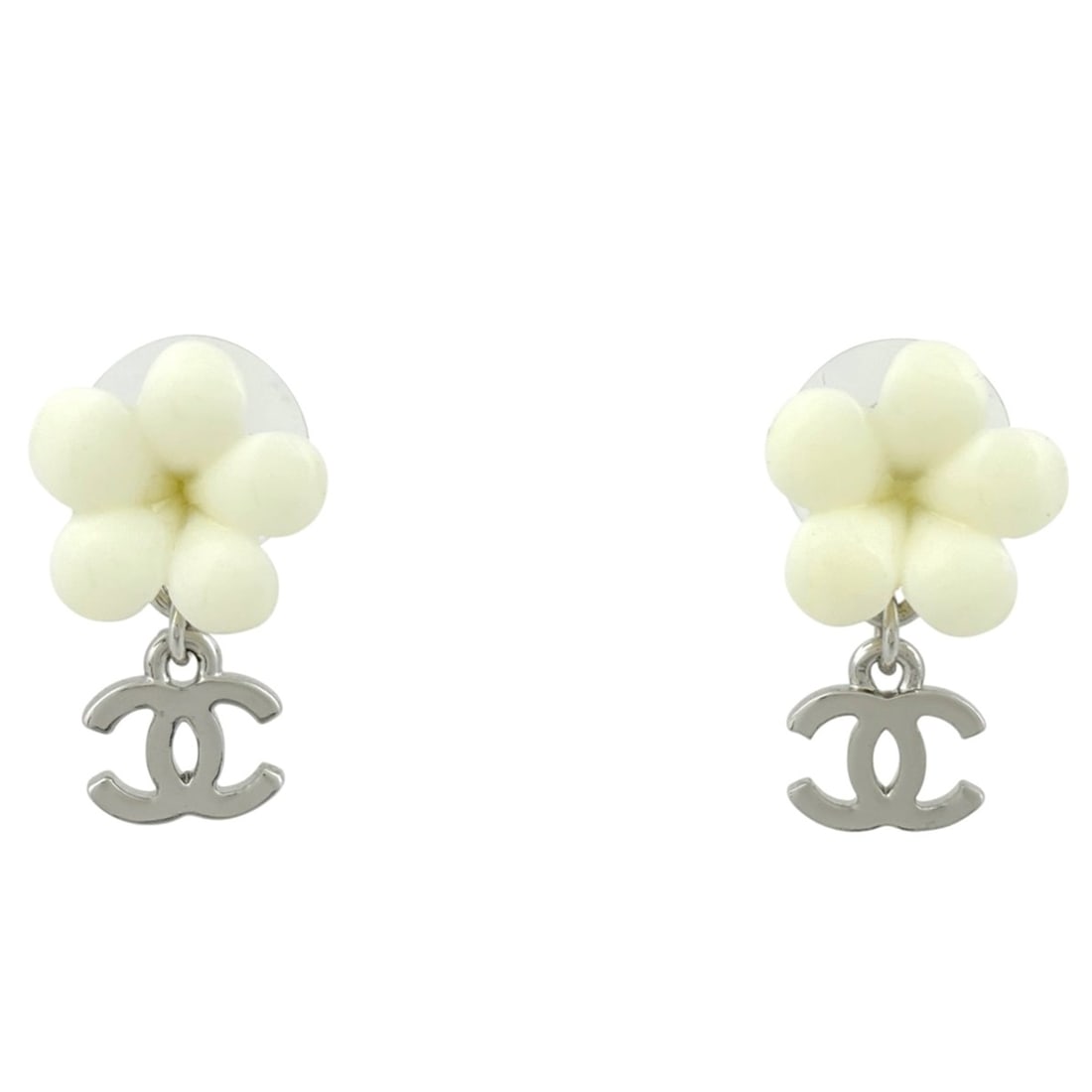 Chanel Coco Mark Earrings, Flower Swing, Silver Plated Plastic, White Silver, Women's: --- Catalog ---Category: SizeSize (HxWxD): 1.30mm x 2.20mm / 0.05'' x 0.09''Category: DesignType: Stud earringsColor: Silver, WhiteGender: WomenMaterial: PlasticCategory: GeneralBrand: Chanel--- Item 
