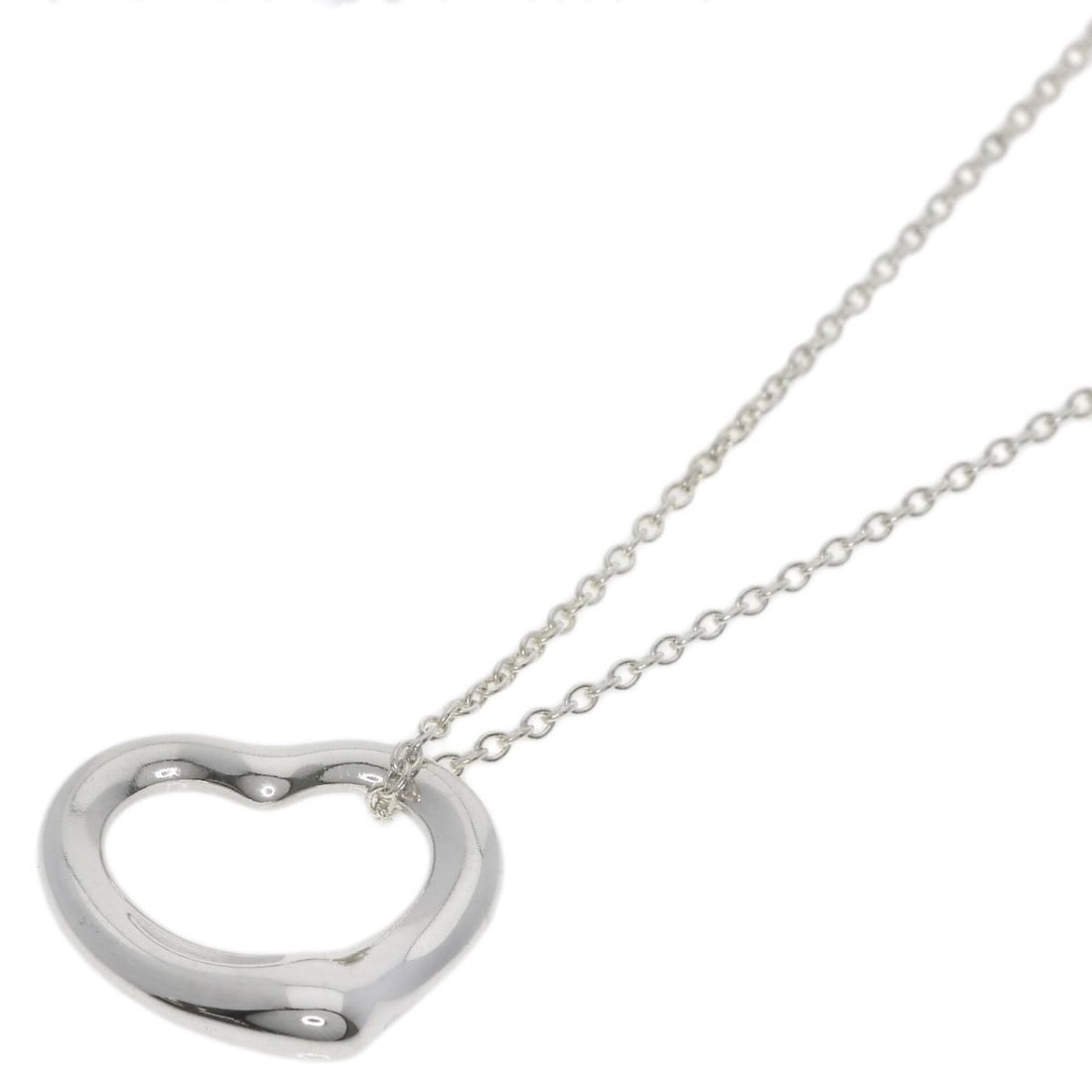 Tiffany & Co. Open Heart Necklace, Silver, Women's.: --- Catalog ---Category: SizePendant Size: 14.3mm x 15.7mm / 0.56'' x 0.61''Neck Circumference: 45.5 cm / 17.91''Category: DesignGender: WomenMaterial: SilverNecklace Type: NecklaceCategory: GeneralBr