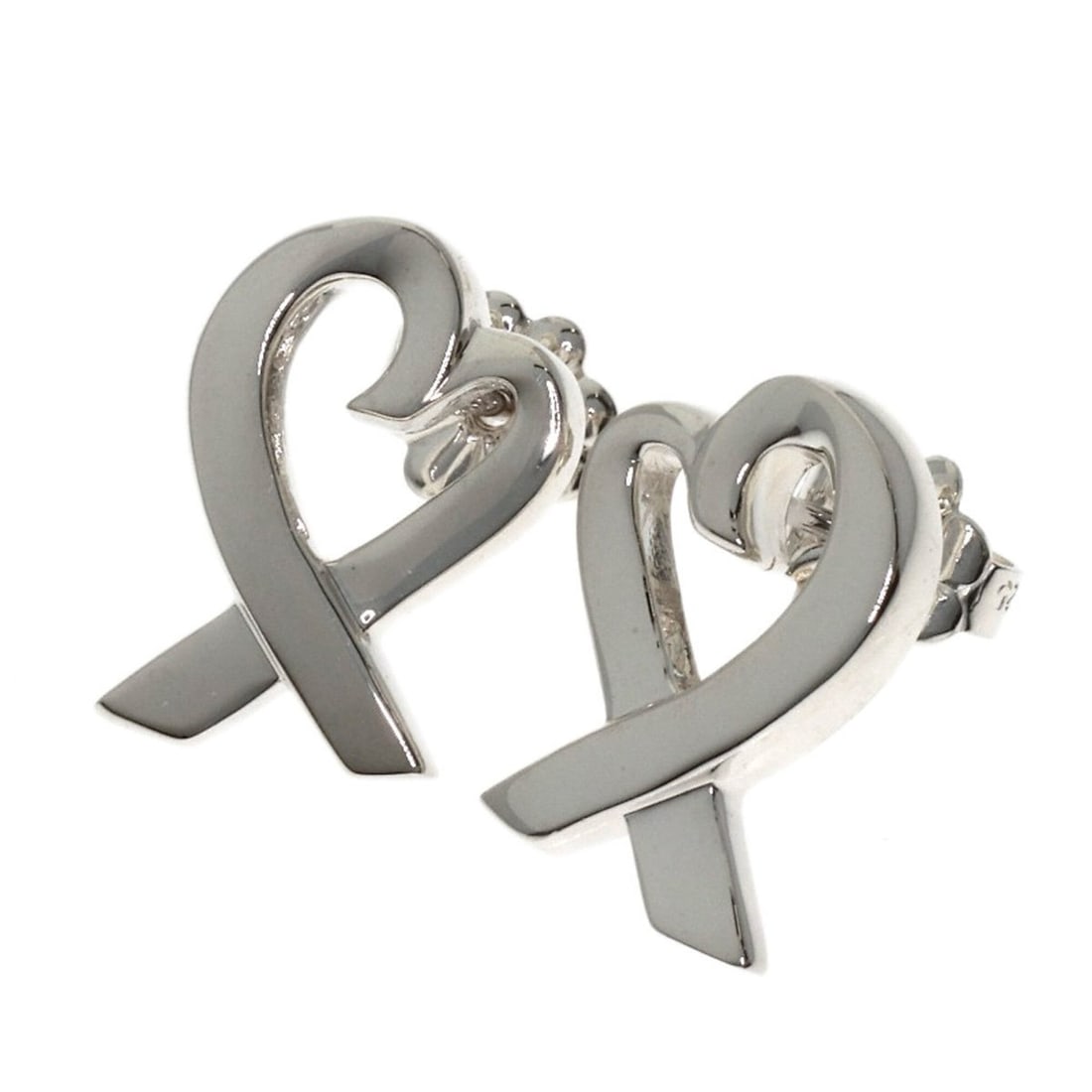 Tiffany & Co. Loving Heart Earrings, Silver, Women's.: --- Catalog ---Category: SizeSize (HxWxD): 14.30mm x 10.30mm / 0.56'' x 0.41''Category: DesignType: Stud earringsGender: WomenMaterial: SilverCategory: GeneralBrand: Tiffany--- Item List ---Section: C