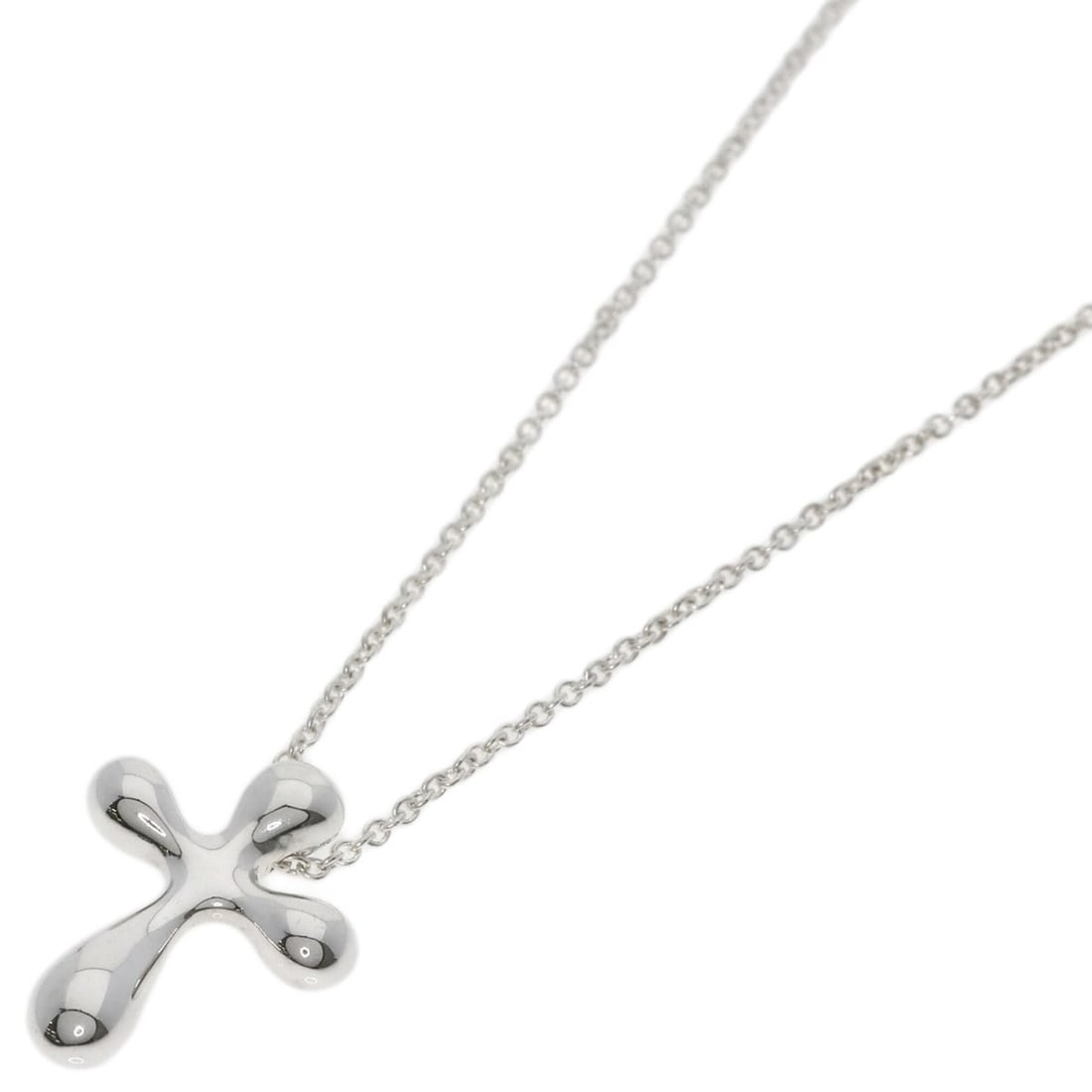 Tiffany & Co. Small Cross Necklace, Silver, Women's.: --- Catalog ---Category: SizePendant Size: 15.7mm x 12mm / 0.61'' x 0.47''Neck Circumference: 41 cm / 16.14''Category: DesignGender: WomenMaterial: SilverNecklace Type: NecklaceCategory: GeneralBrand: