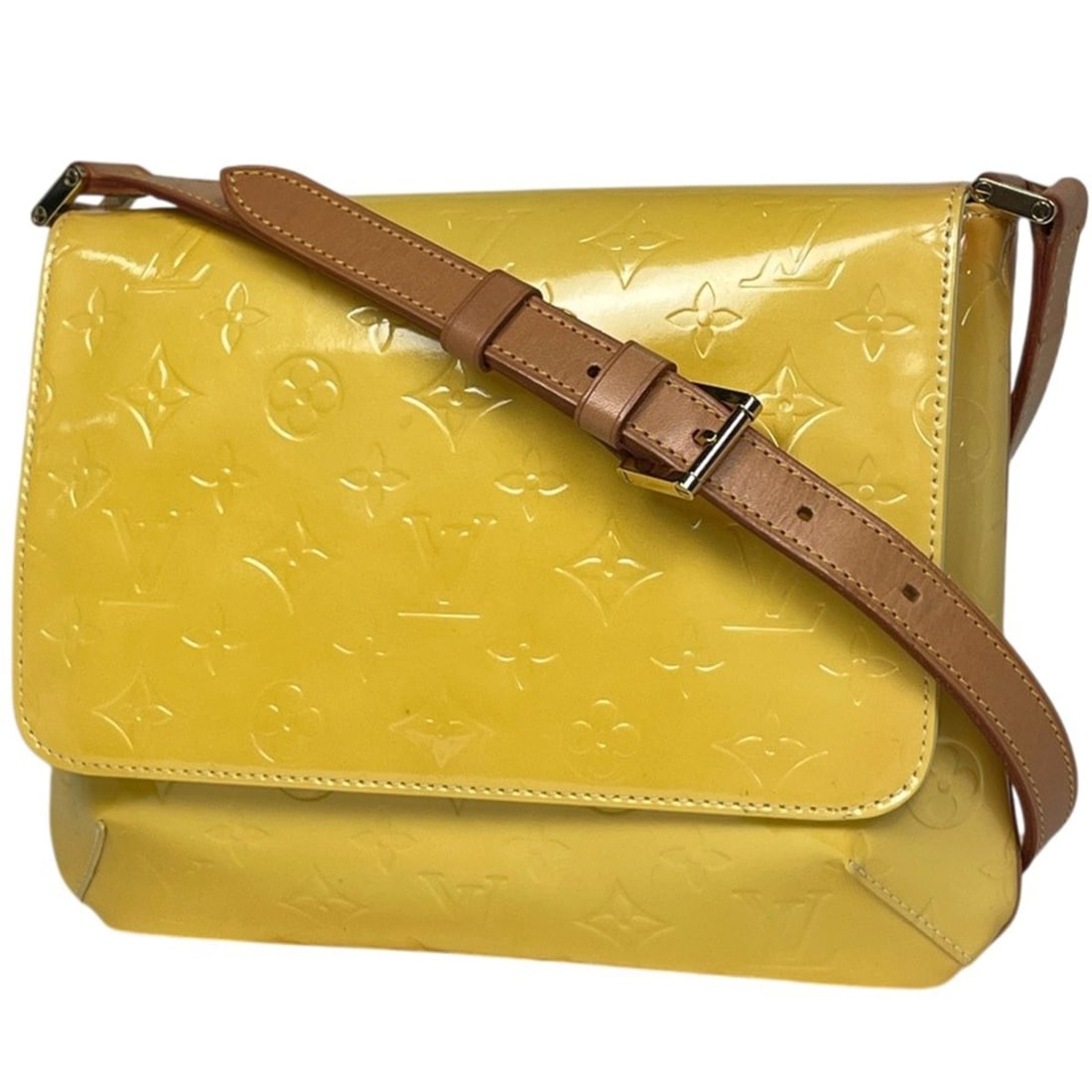 Louis Vuitton Thompson Street Enamel Shoulder Bag, Monogram Vernis, Lime Yellow, M91071, Women's: --- Catalog ---Category: SizeSize (HxWxD): 20cm x 25cm x 6cm / 7.87'' x 9.84'' x 2.36''Category: DesignType: Shoulder bagColor: Lime yellowGender: WomenMaterial: Monogram Vernis Category: GeneralMPN: 