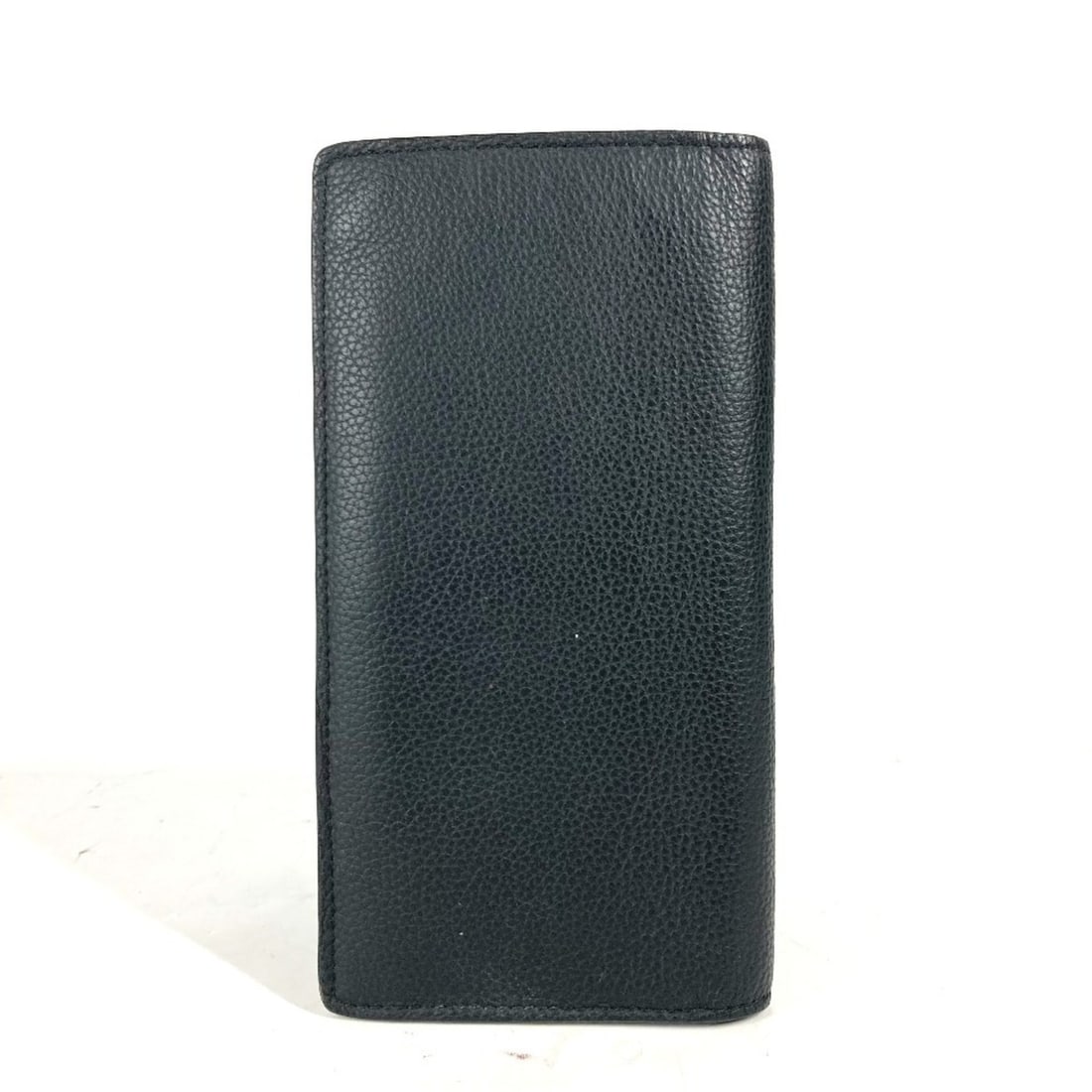 LOUIS VUITTON M69980 LV Aerogram Portefeuille Brazza NM Bi-fold Long Wallet Grain Leather Men's: --- Catalog ---Category: SizeSize (HxWxD): 19cm x 10cm / 7.48'' x 3.93''Category: DesignType: Long wallet (bi-fold)Color: BlackGender: Men,WomenMaterial: Leather Category: GeneralBrand: Louis Vuitton-