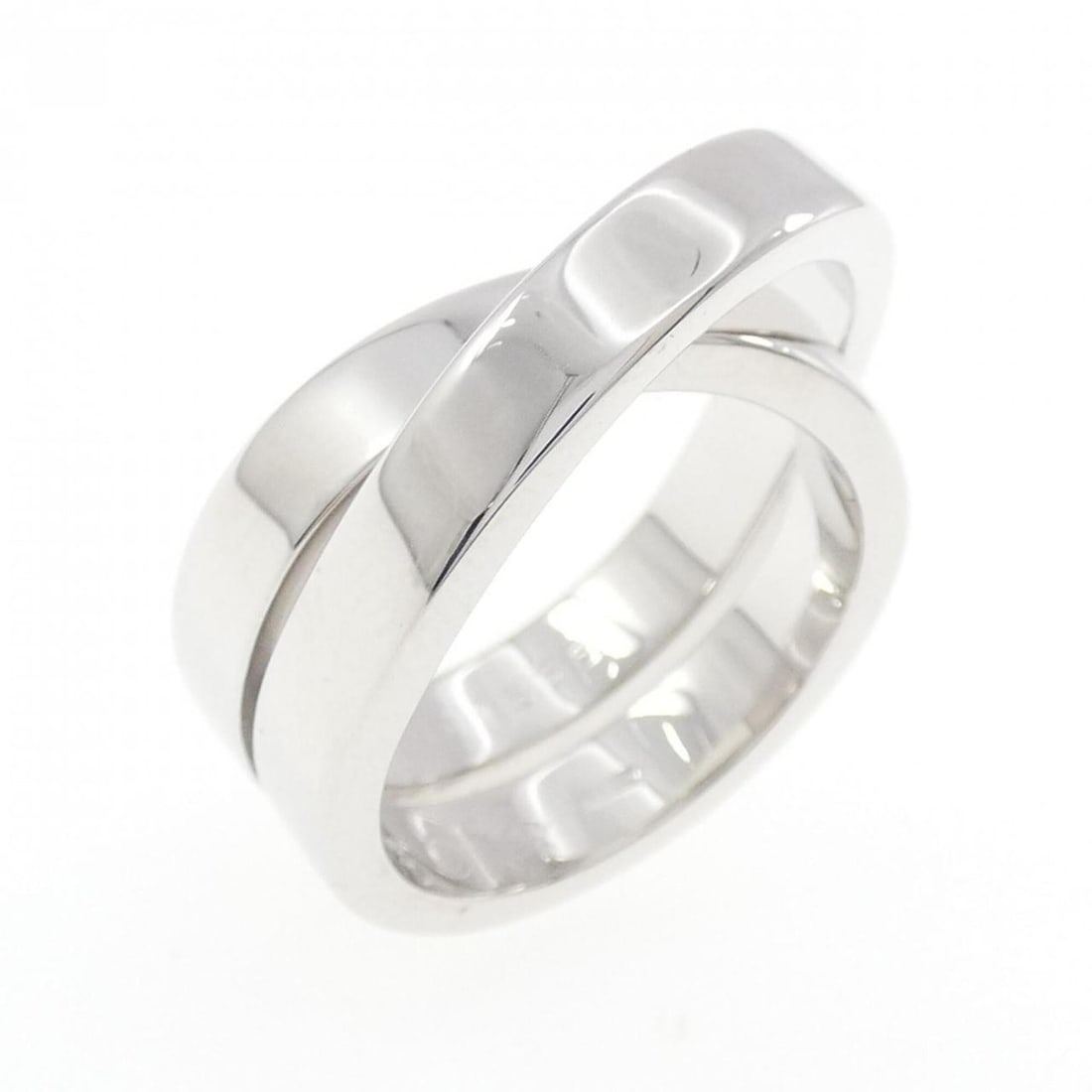 Cartier Paris Ring: --- Catalog ---Category: SizeUS Size: 5.5Brand Size: 50Category: DesignType: Band ringGender: WomenMaterial: White gold (18K)Category: GeneralBrand: Cartier--- Item List ---Section: ConditionRanking: 