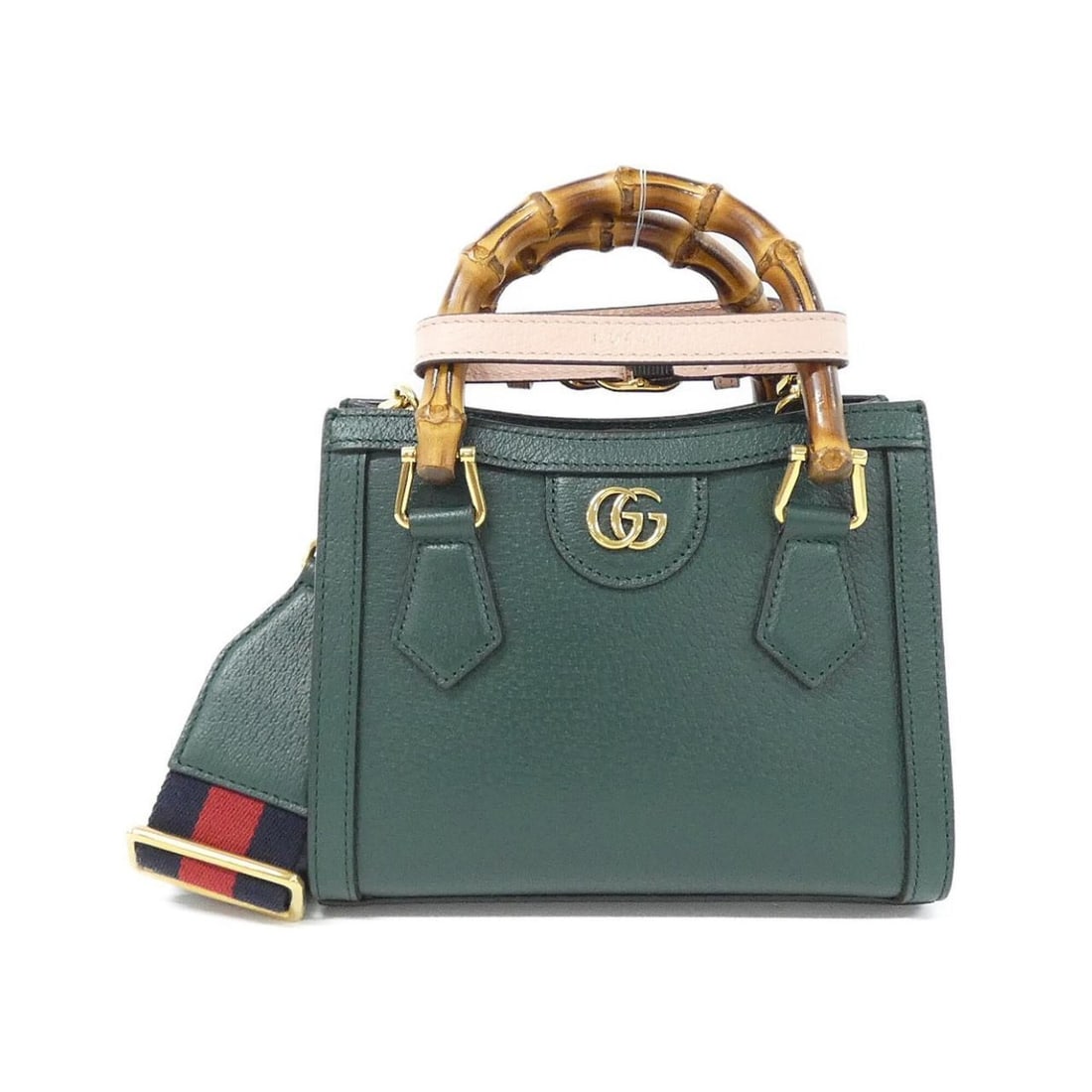 Gucci Diana 702732 U3ZDT Handbag: --- Catalog ---Category: SizeSize (HxWxD): 16cm x 20cm x 10cm / 6.29'' x 7.87'' x 3.93''Category: DesignType: HandbagColor: GreenGender: WomenMaterial: Leather Hardware Color: GoldCategory: