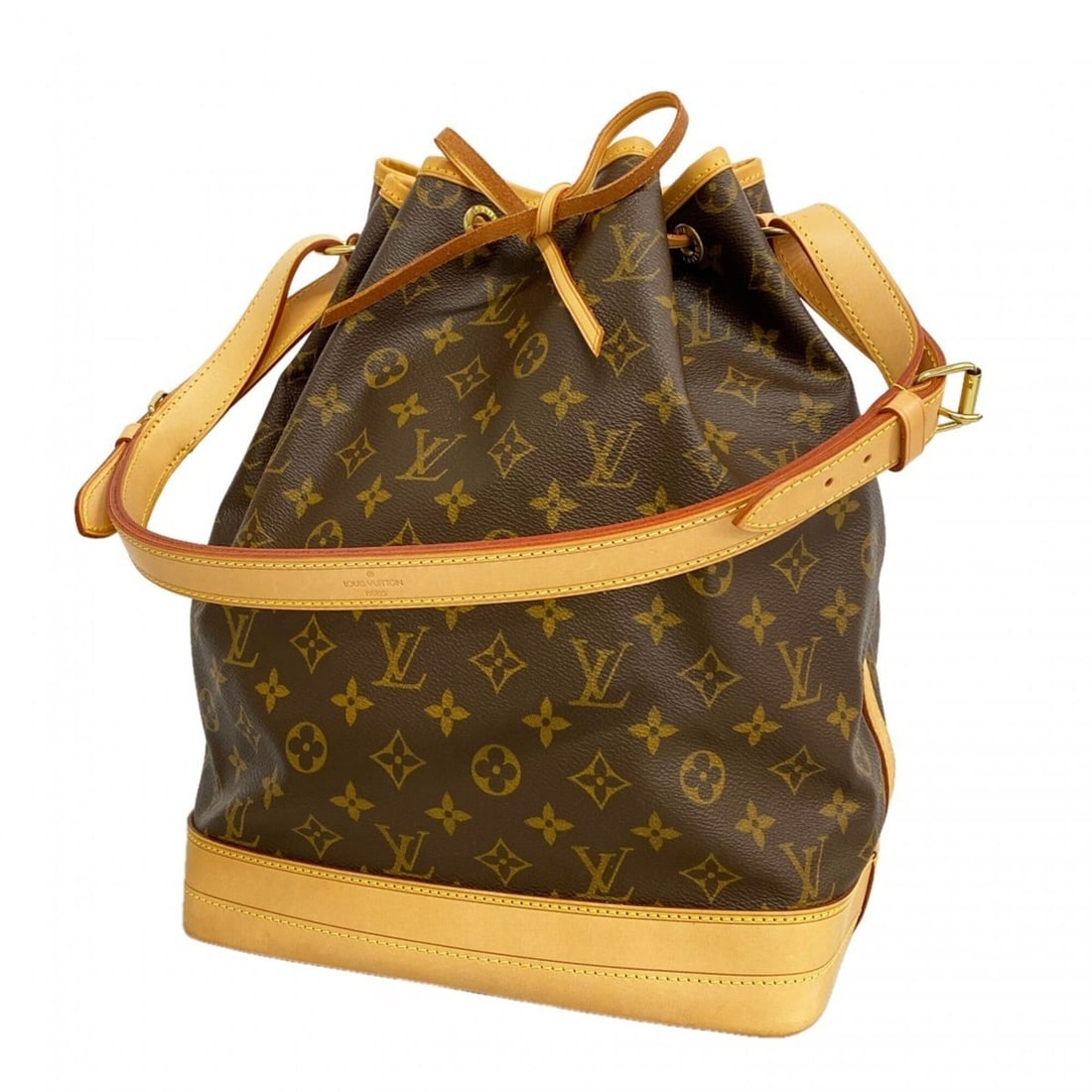 Louis Vuitton Monogram Noe Shoulder Bag M42224 Brown Women's: --- Catalog ---Category: SizeSize (HxWxD): 35cm x 26.5cm x 19cm / 13.77'' x 10.43'' x 7.48''Category: DesignType: Shoulder bagColor: BrownGender: WomenCategory: GeneralMPN: M42224Brand: Louis Vuitton-