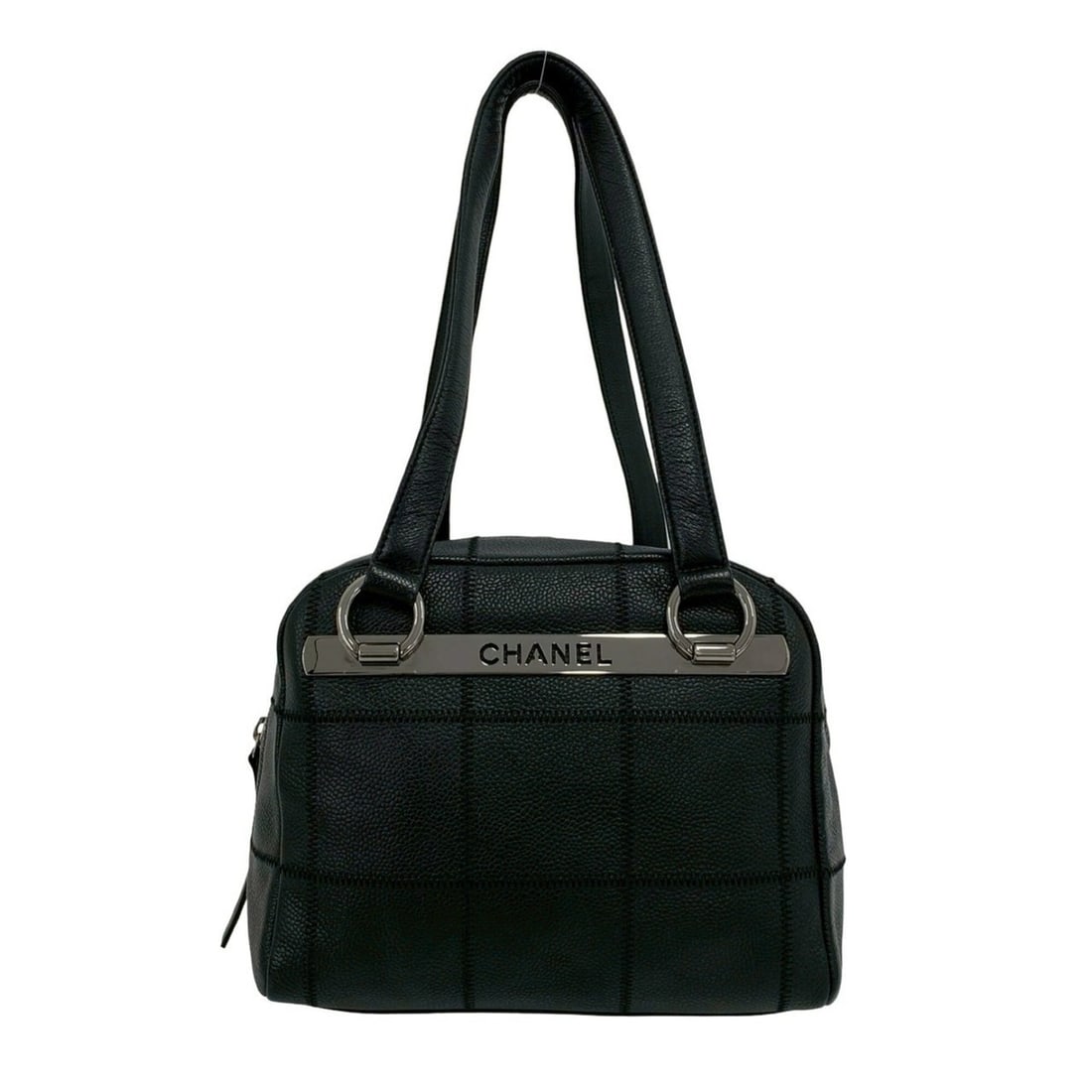 CHANEL Chocolate Bar Caviar Skin Leather Handbag Semi-Shoulder Bag Black 85-10: --- Catalog ---Category: SizeSize (HxWxD): 17cm x 21.5cm x 15cm / 6.69'' x 8.46'' x 5.9''Category: DesignType: Handbag, Shoulder bagColor: BlackGender: WomenMaterial: Grained Calfskin Category: Genera