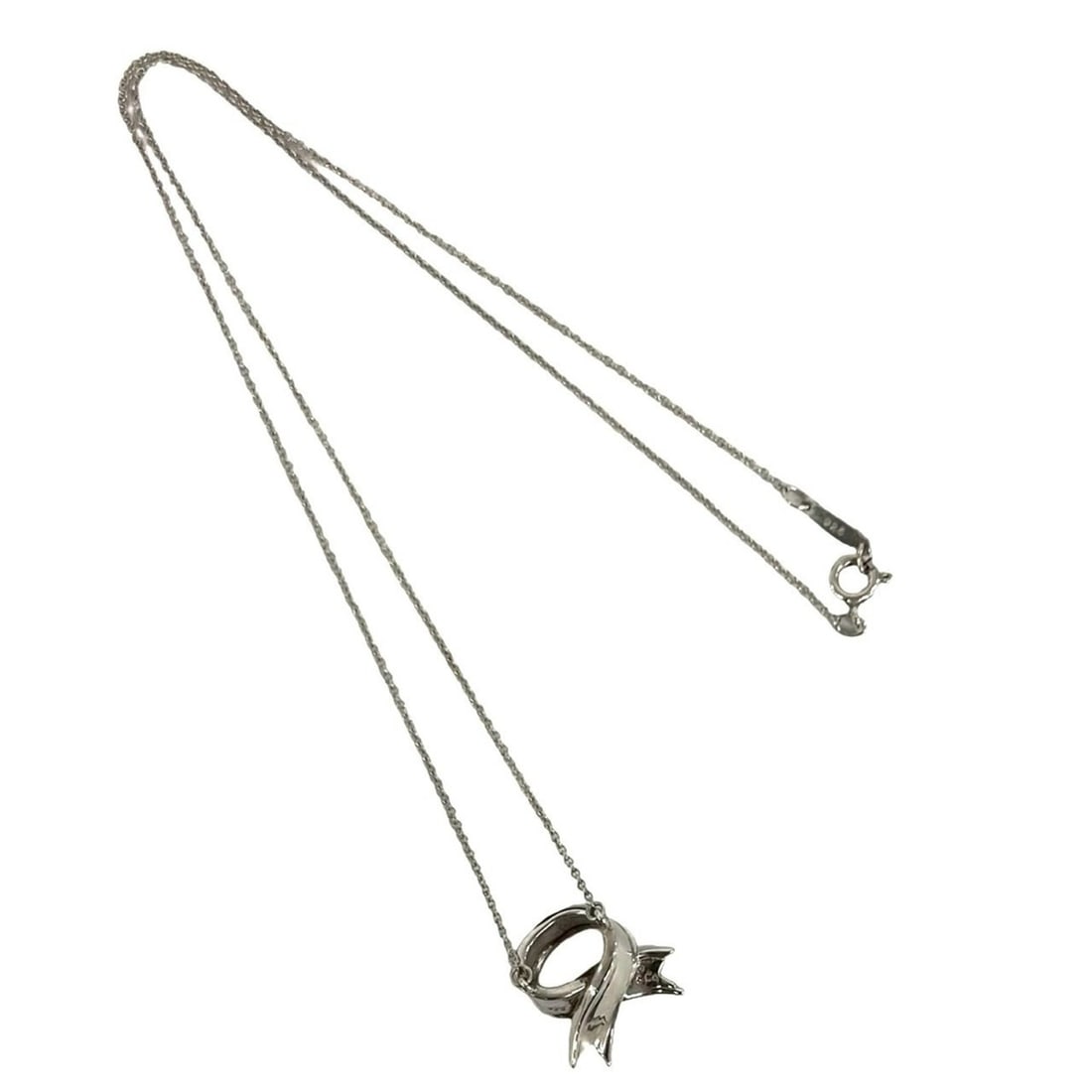 TIFFANY&Co. Tiffany Vintage Cross Ribbon Necklace, Sterling Silver 925 Pendant, 40105: --- Catalog ---Category: SizePendant Size: 15mm x 15mm / 0.59'' x 0.59''Neck Circumference: 41 cm / 16.14''Category: DesignColor: SilverGender: WomenMaterial: Silver 925Pendant Type: PendantNecklace T