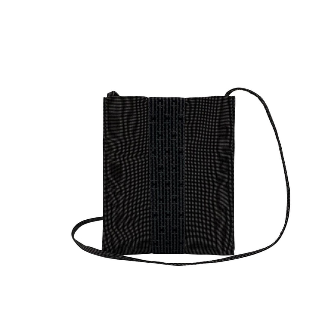 HERMES Vintage Her Line Canvas Mini Shoulder Bag Pouch Sacoche Gray Black 72621: --- Catalog ---Category: SizeSize (HxWxD): 19.5cm x 17cm / 7.67'' x 6.69''Category: DesignType: Pochette, Shoulder bagColor: GrayGender: WomenMaterial: Canvas Category: GeneralBrand: Hermes--- Item Li