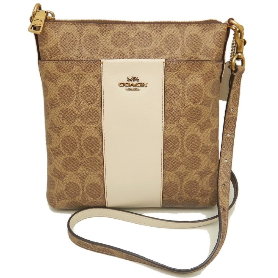 COACH Kit Messenger 41321 Shoulder Bag, Coated Canvas, Beige, Women's, 253916: --- Catalog ---Category: SizeSize (HxWxD): 21cm x 20cm x 3cm / 8.26'' x 7.87'' x 1.18''Category: DesignType: Shoulder bagColor: BeigeGender: WomenMaterial: Coated canvas Category: GeneralBrand: Coach-