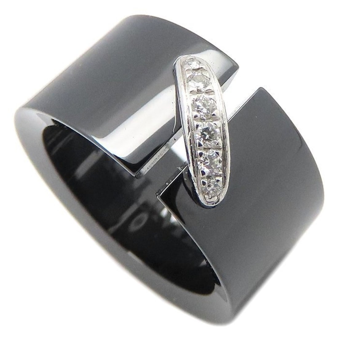 Chaumet Liens Ring, Diamond, Size 49, Black Ceramic x 18K White Gold, Women's, Item Number 295705: --- Catalog ---Category: SizeUS Size: 5Brand Size: 49Category: DesignType: Band ringGender: WomenMaterial: Ceramic, White gold (18K)Category: GeneralBrand: Chaumet--- Item List ---Section: ConditionRa
