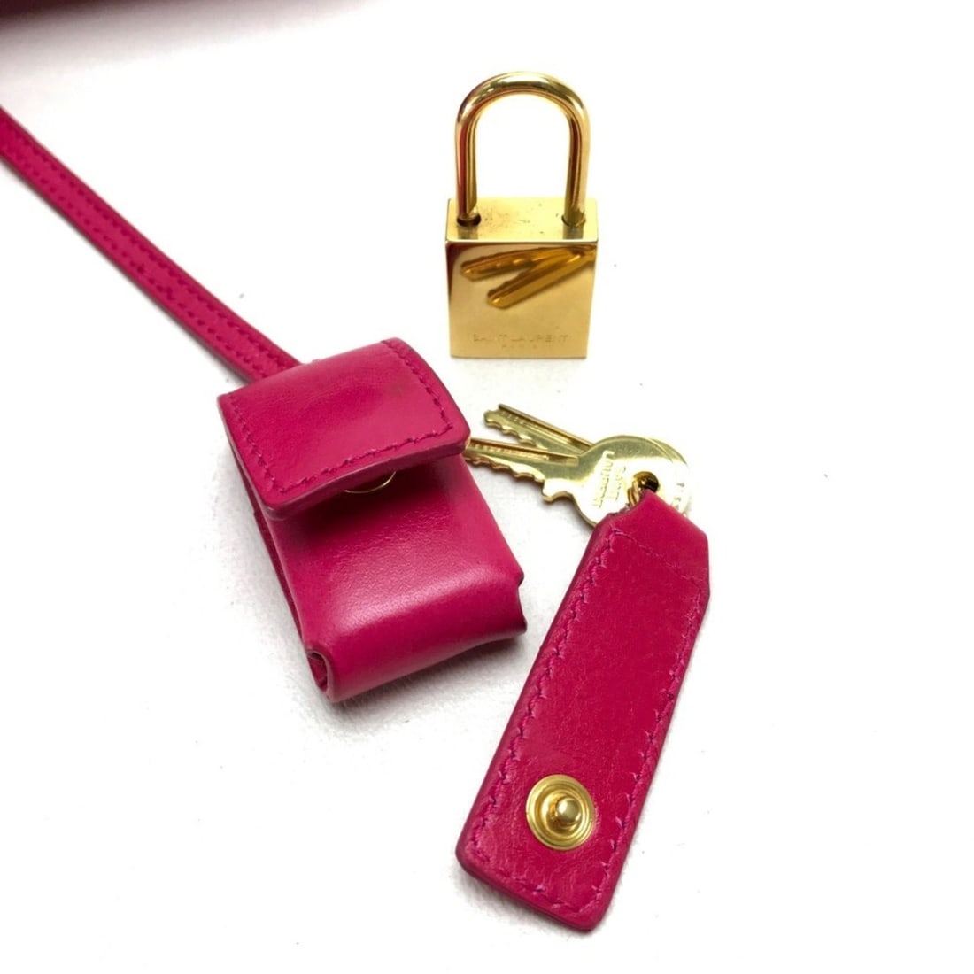 Cartier Trinity MM Ring - 12