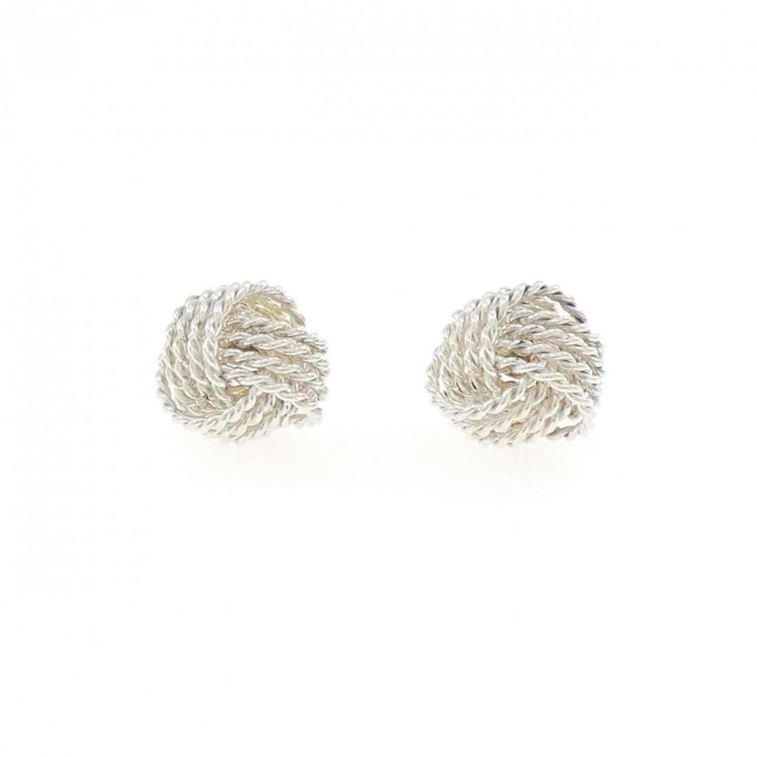 Tiffany Twist Knot Earrings: --- Catalog ---Category: SizeSize (HxWxD): 9.60mm x 10.70mm / 0.38'' x 0.42''Category: DesignType: Stud earringsGender: WomenMaterial: Silver 925Category: GeneralBrand: Tiffany--- Item List