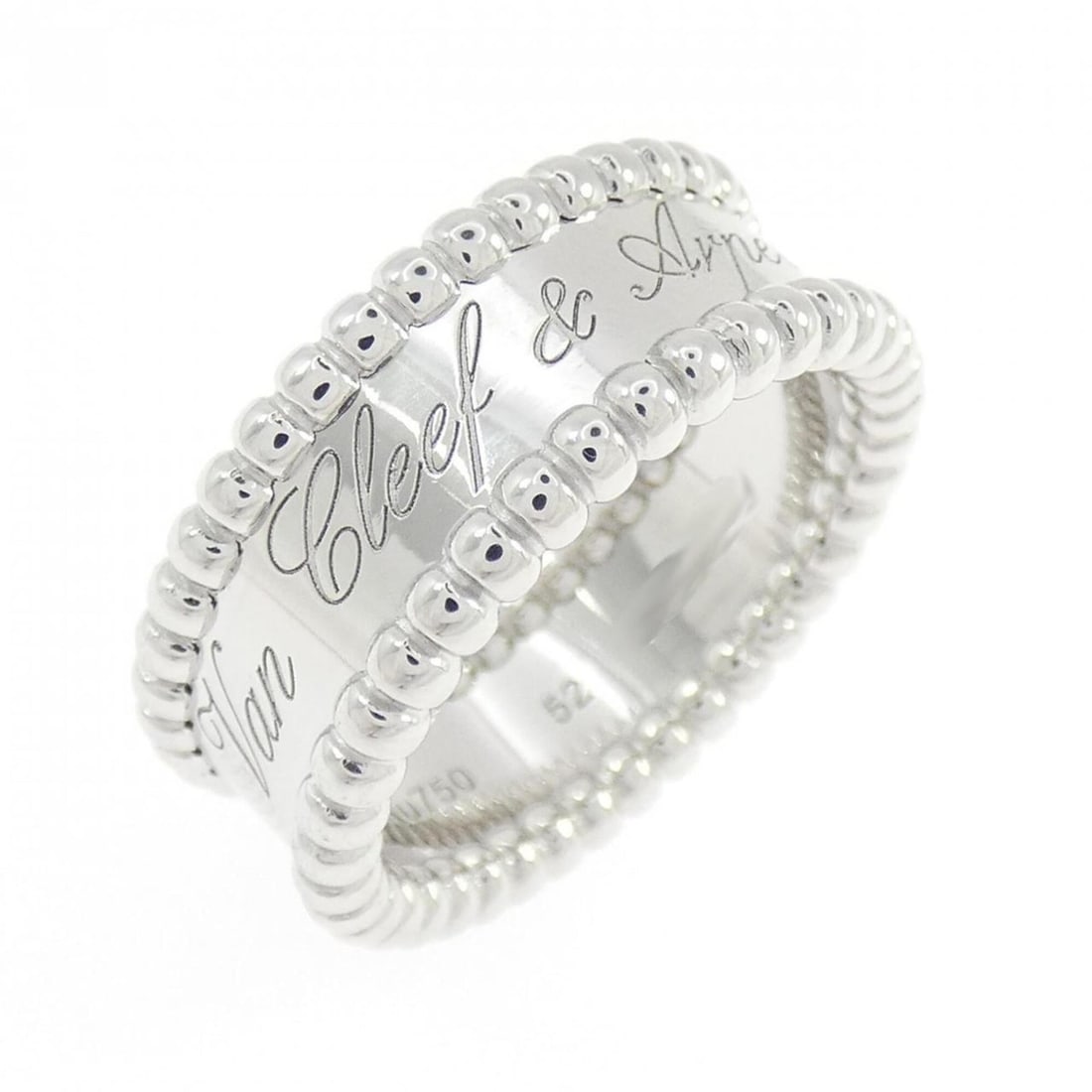 Van Cleef & Arpels Perlee Signature Ring: --- Catalog ---Category: SizeUS Size: 6.5Brand Size: 52Category: DesignType: Band ringGender: WomenMaterial: White gold (18K)Category: GeneralMPN: VCARN32300Brand: Van Cleef & Arpels--- Item List ---S