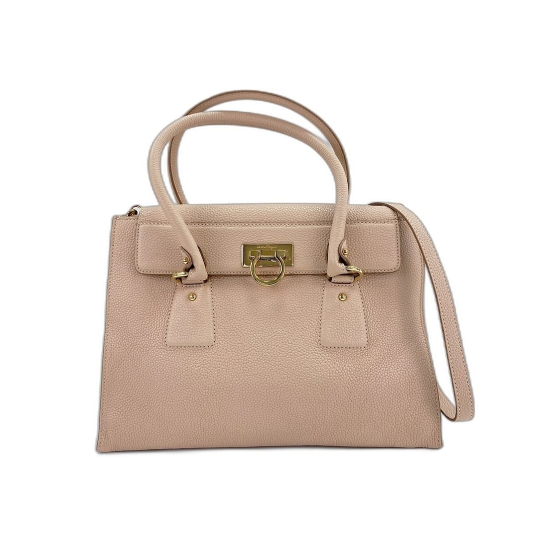 Salvatore Ferragamo canvas handbag, beige.: --- Catalog ---Category: SizeHandle Drop: 10.00cm / 3.94''Size (HxWxD): 21cm x 32cm x 11cm / 8.26'' x 12.59'' x 4.33''Strap Length: 110cm / 43.3''Category: DesignType: HandbagColor: BeigeGender: Women