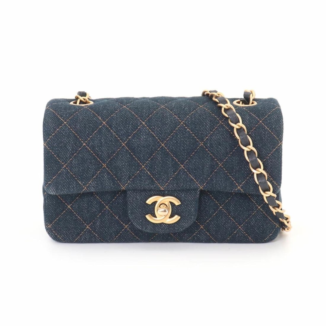 Chanel Mini Matelassé Classic Chain Shoulder Handbag, Denim, Dark Blue, A69900, Gold Hardware.: --- Catalog ---Category: SizeSize (HxWxD): 11.5cm x 19.5cm x 6.5cm / 4.52'' x 7.67'' x 2.55''Category: DesignType: Handbag, Shoulder bagColor: Dark blueGender: WomenMaterial: Denim Category: GeneralMP