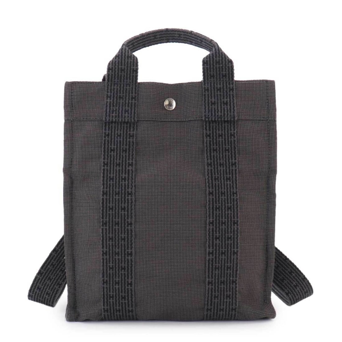 Hermes Her Line Sac Ad PM Backpack, Canvas, Grey: --- Catalog ---Category: SizeSize (HxWxD): 30cm x 25.5cm x 6cm / 11.81'' x 10.03'' x 2.36''Category: DesignType: BackpackColor: GrayGender: Women,MenMaterial: Canvas Category: GeneralBrand: HermesCoun