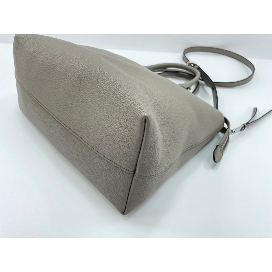 Prada leather handbag, gray - 8