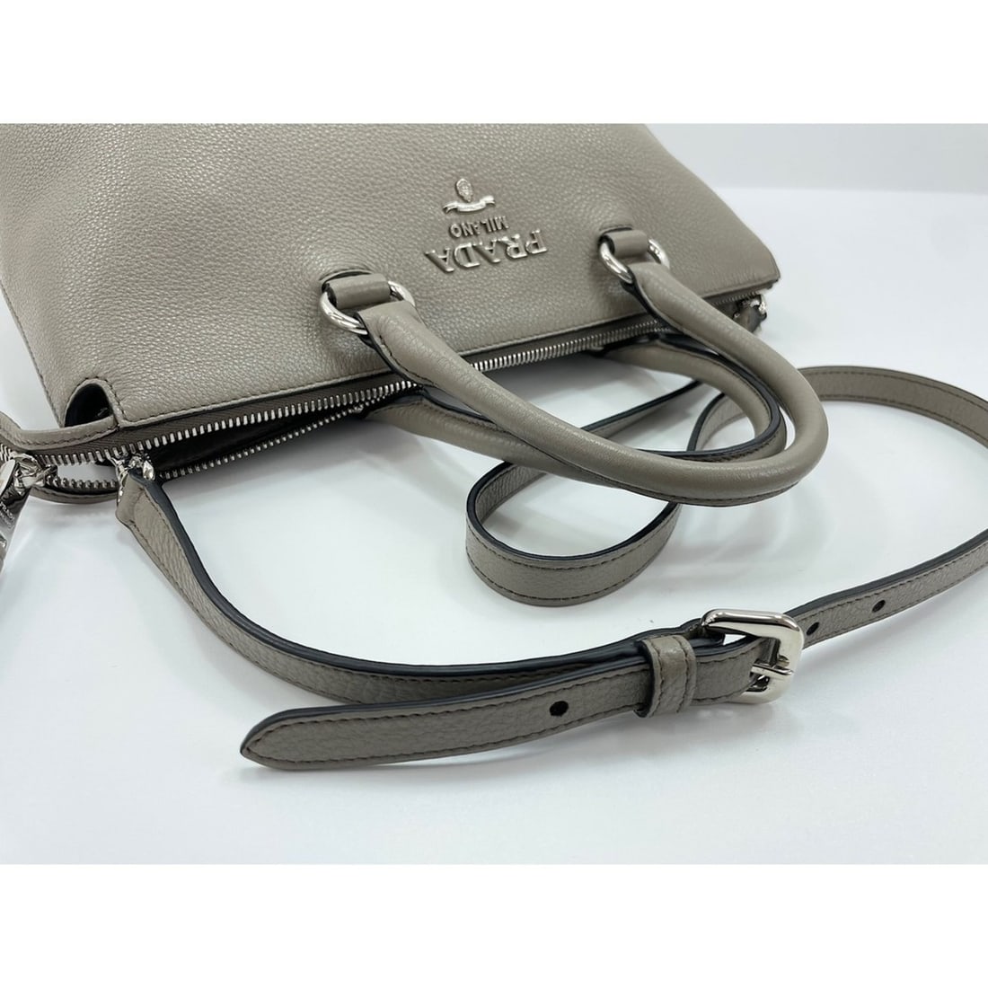 Prada leather handbag, gray - 9