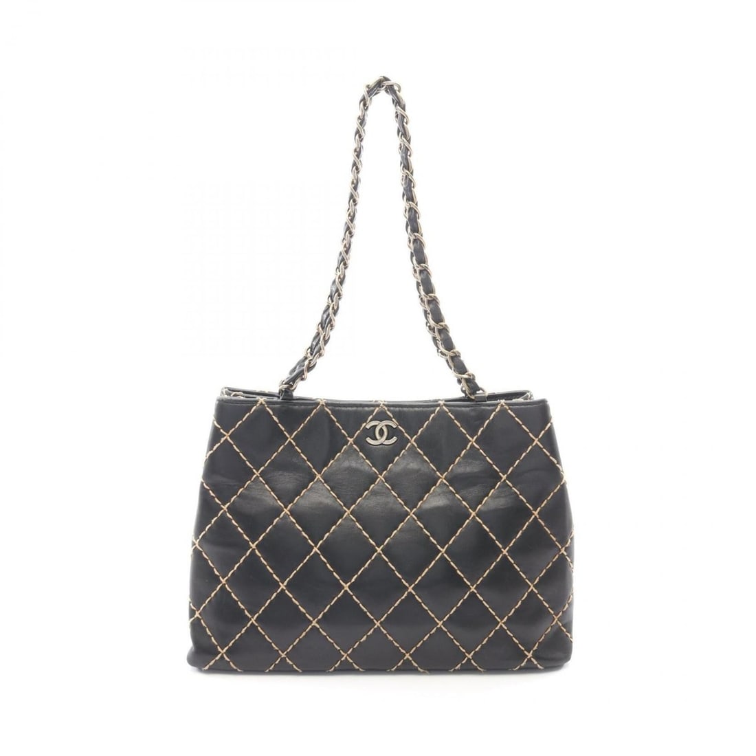 Chanel Wild Stitch Shoulder Bag Handbag Leather Women's Black: --- Catalog ---Category: SizeSize (HxWxD): 23cm x 33cm x 9cm / 9.05'' x 12.99'' x 3.54''Category: DesignType: Handbag, Shoulder bagColor: BlackGender: WomenMaterial: Leather Hardware Color: GoldCatego