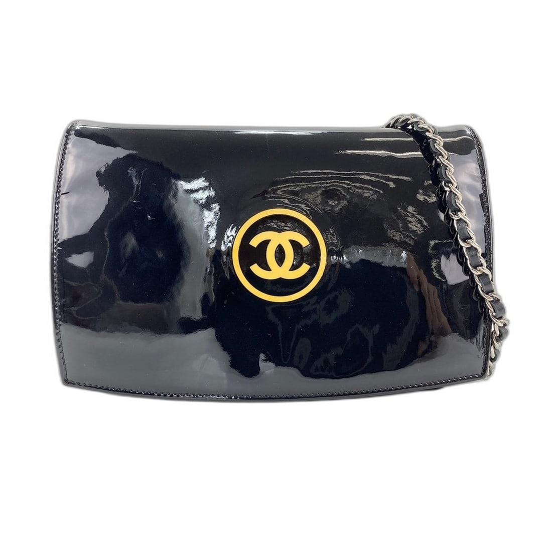 Chanel patent leather makeup shoulder bag, black. (1 of 17)