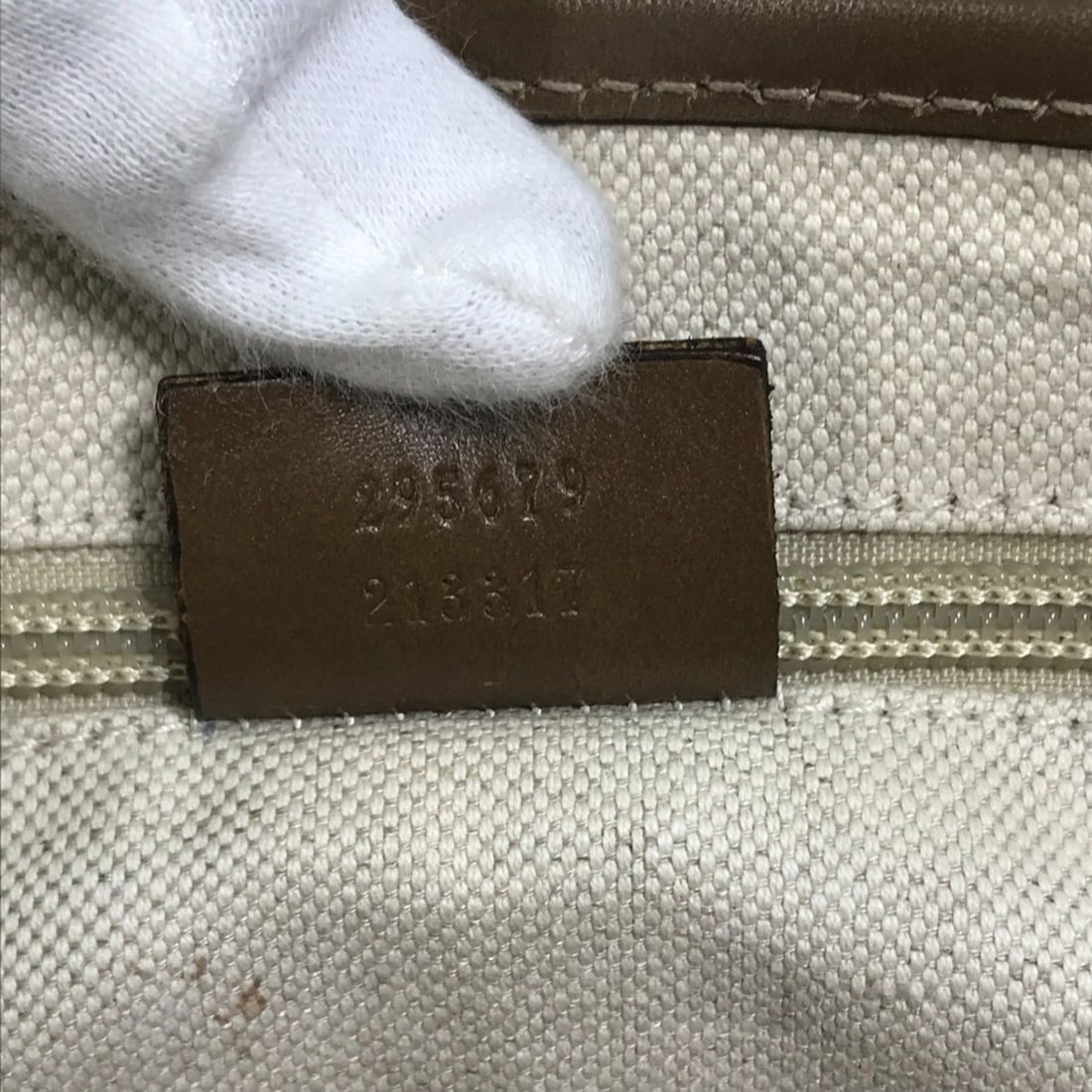 Chanel shoulder bag - 12