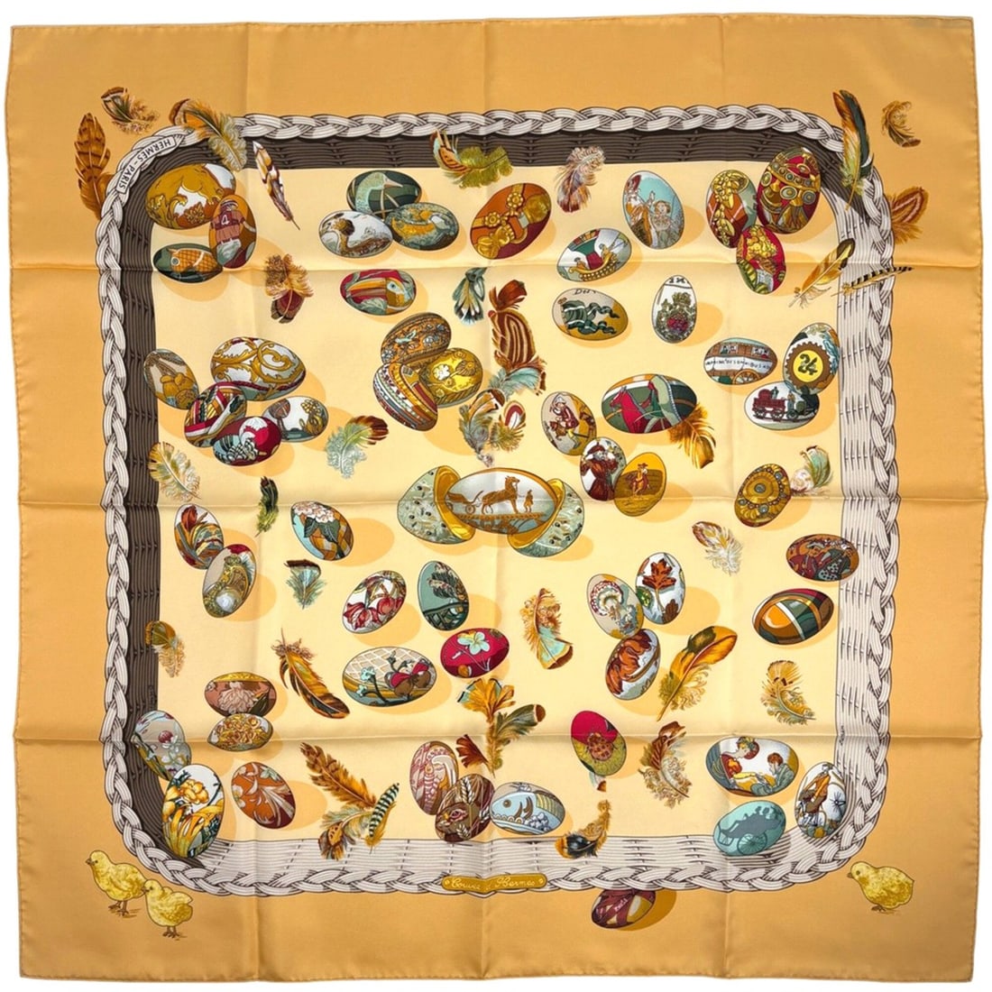 Hermes Carre 90 COUVEE D scarf/muffler, egg design, silk, orange, multicolor, women's.: --- Catalog ---Category: SizeSize (LxW): 88cm x 88cm / 34.64'' x 34.64''Category: DesignType: ScarfColor: Multi-color, OrangeGender: WomenMaterial: Silk 100%Category: GeneralBrand: Hermes--- Item List