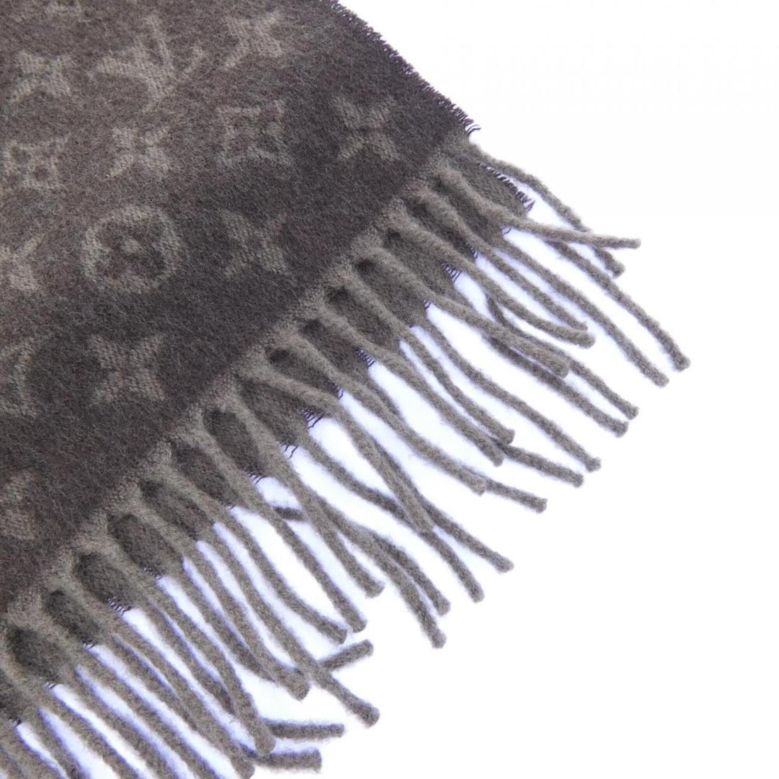 Louis Vuitton Monogram Gradient M70258 Scarf - 2