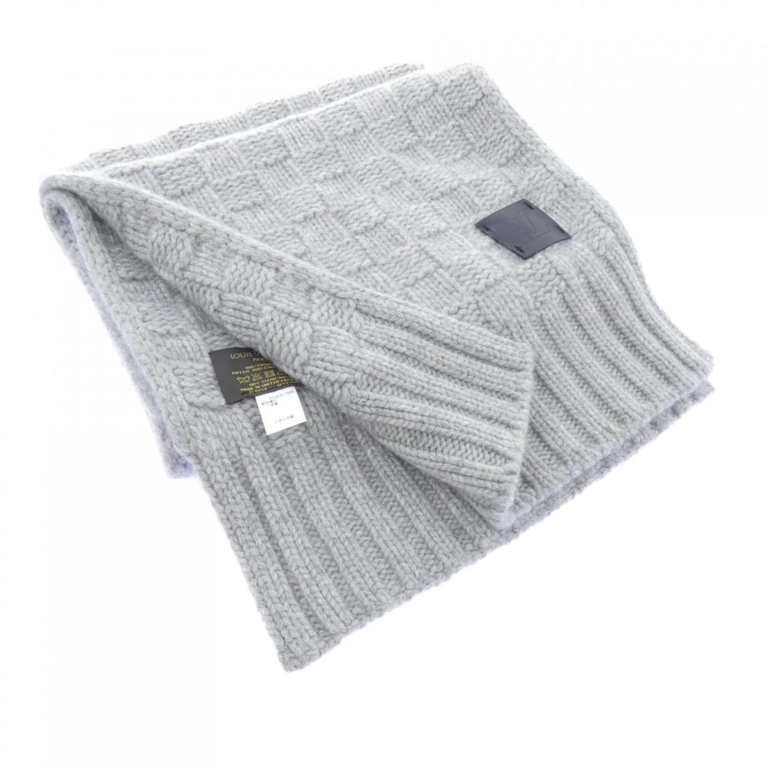 Louis Vuitton Echarpe Helsinki M74420 Scarf: --- Catalog ---Category: SizeSize (LxW): 1.62m x 30cm / 63.77'' x 11.81''Category: DesignType: StoleColor: GrayGender: MenMaterial: Cashmere Category: GeneralMPN: M74420Brand: Louis Vuitton--- Item Li
