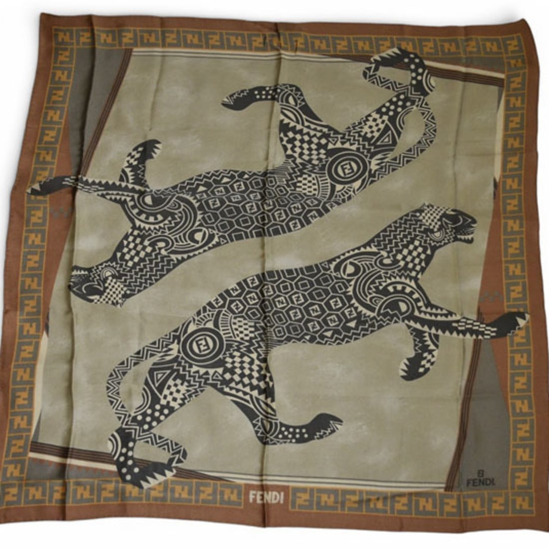 Fendi Scarf/Muffler, Silk Twill, FF/Leopard Print, Brown/Khaki: --- Catalog ---Category: SizeSize (LxW): 88cm x 88cm / 34.64'' x 34.64''Category: DesignType: ScarfColor: Brown, KhakiGender: Unisex,Women,MenMaterial: Silk Category: GeneralBrand: FendiCountry of Ori