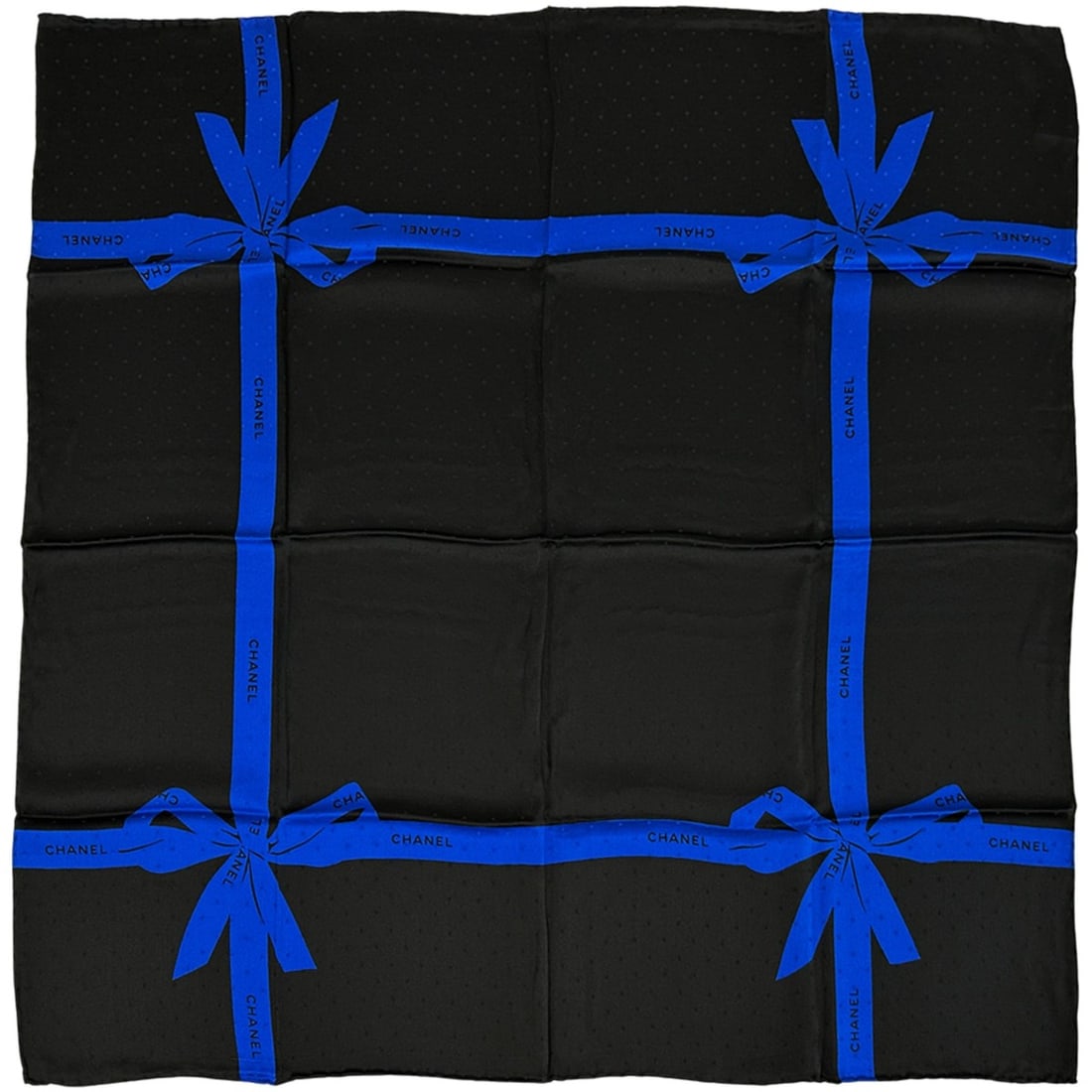 Chanel scarf/muffler for women, brand name, silk, black and blue, ribbon, polka dot, logo.: --- Catalog ---Category: SizeSize (LxW): 83cm x 83cm / 32.67'' x 32.67''Category: DesignType: ScarfColor: Black, BlueGender: WomenMaterial: Silk Category: GeneralBrand: ChanelCountry of Origin: Italy-