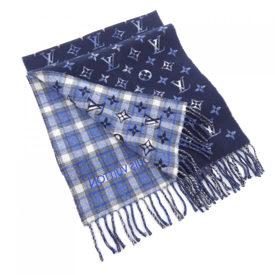 Louis Vuitton Monogram Gradient Tartan M71348 Scarf: --- Catalog ---Category: SizeSize (LxW): 1.83m x 35cm / 72.04'' x 13.77''Category: DesignType: StoleColor: Blue, Gray, NavyMaterial: Cashmere Category: GeneralMPN: M71348Brand: Louis Vuitton--- Item