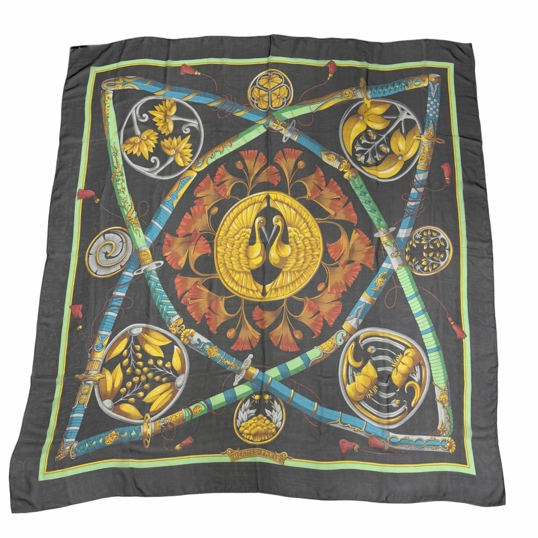 HERMES Carre Geant 140 DAIMYO PRINCES DU SOLEIL LEVANT (Daimyo Princes of the Land Rising Sun) 100% (1 of 11)