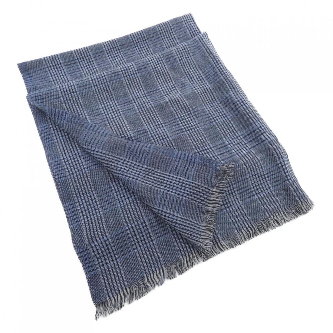 Christian Dior Dior scarf: --- Catalog ---Category: SizeSize (LxW): 2.06m x 70.5cm / 81.49'' x 27.75''Category: DesignType: StoleColor: Black, BlueGender: MenCategory: GeneralBrand: Christian Dior--- Item List ---Section: