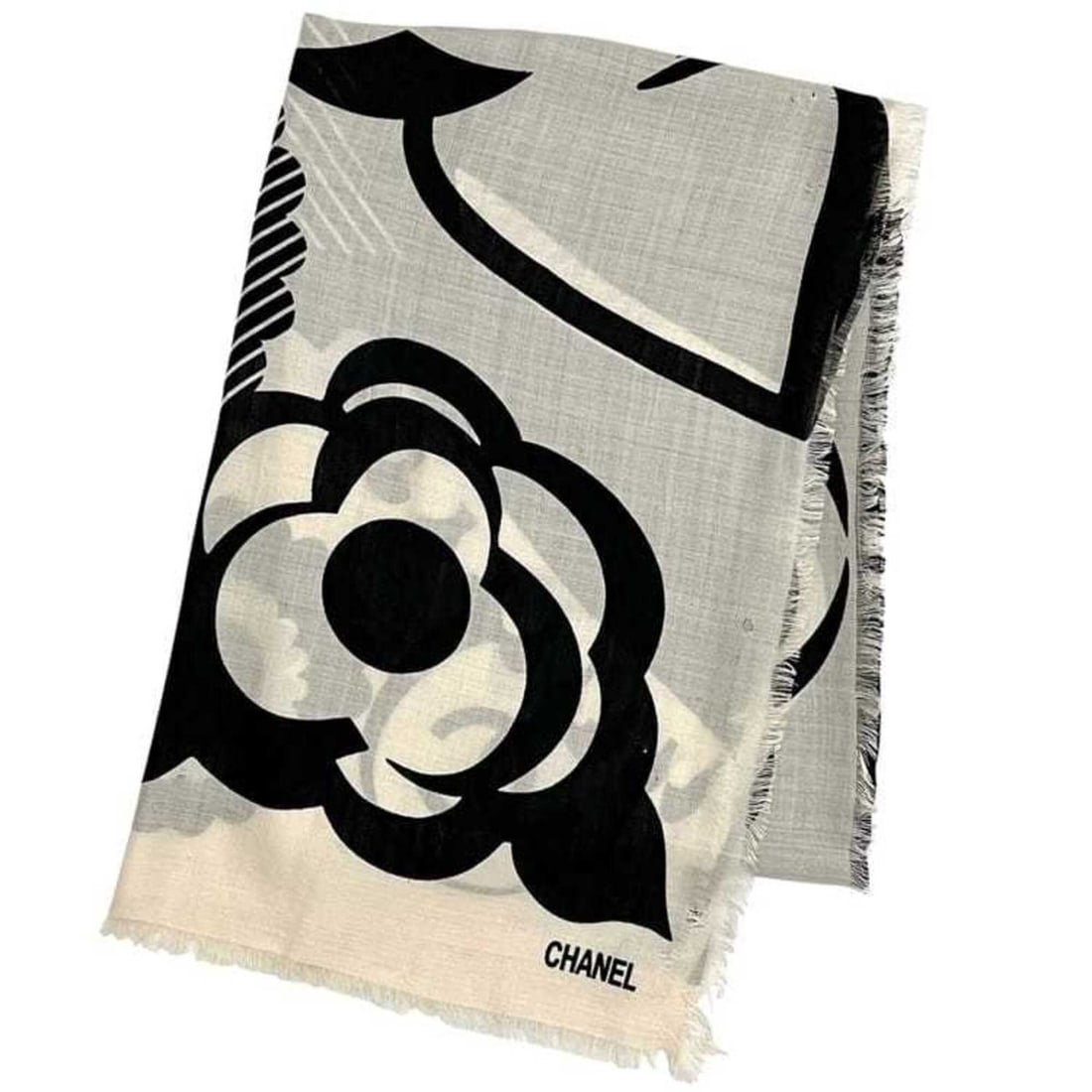 Chanel Stole/Scarf, White/Black, Coco Mark, Camellia Design, Large Size, 100% Cashmere, CHANEL: --- Catalog ---Category: SizeSize (LxW): 1.33m x 1.3m / 52.36'' x 51.18''Category: DesignType: StoleColor: Black, WhiteGender: WomenMaterial: Cashmere Category: GeneralBrand: Chanel--- Item List ---Se
