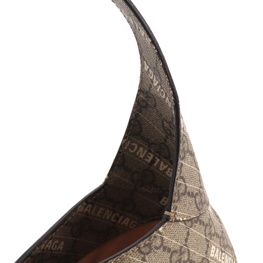 HERMES Triangle Géant Scarf/Muffler D4 - 9
