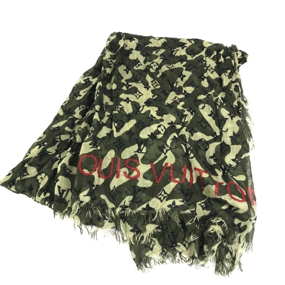 LOUIS VUITTON M74152 Monogramouflage Takashi Murakami Etol Fringe Scarf Stole Camouflage Shawl: --- Catalog ---Category: SizeSize (LxW): 1.76m x 1.28m / 69.29'' x 50.39''Category: DesignType: StoleColor: GreenGender: Men,WomenMaterial: Cashmere , Silk Category: GeneralMPN: M74152Brand: Louis Vui