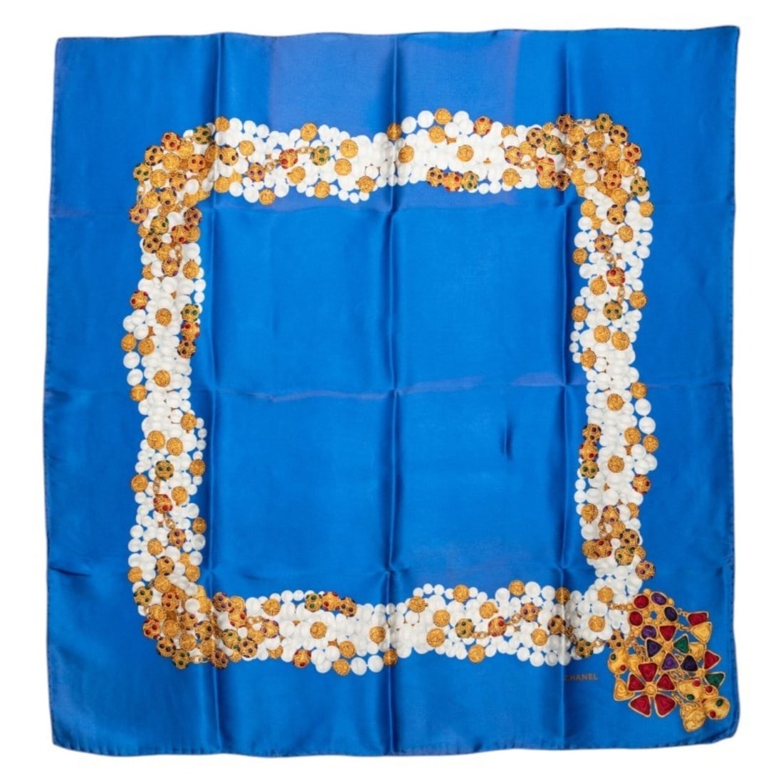 Chanel Pearl Jewel Motif Scarf Muffler Blue Multicolor Silk Women's CHANEL: --- Catalog ---Category: SizeSize (LxW): 89cm x 86cm / 35.03'' x 33.85''Category: DesignType: ScarfColor: Blue, Multi-colorGender: WomenMaterial: Silk Category: GeneralBrand: Chanel--- Item List ---Se