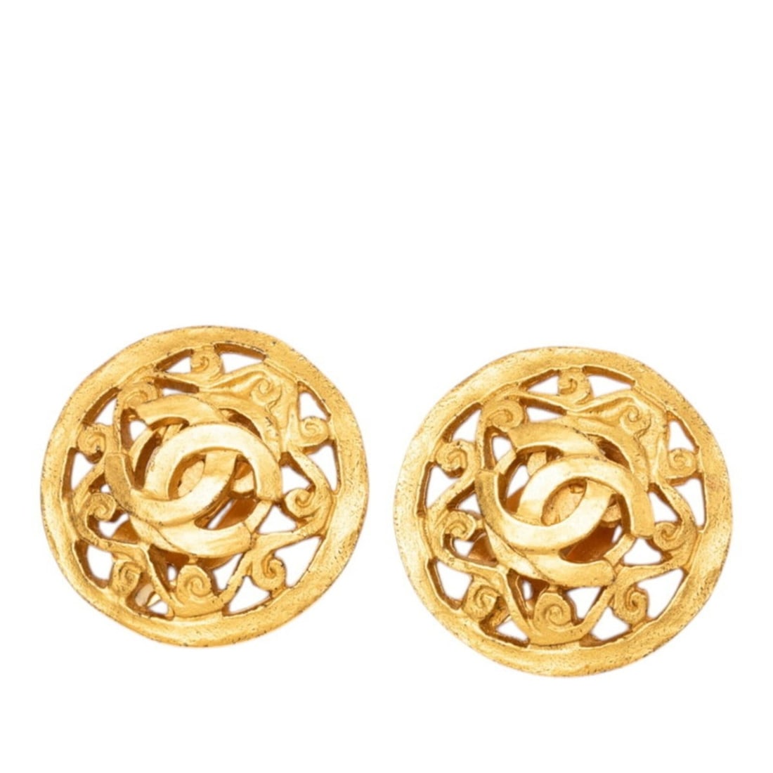 Chanel Vintage Coco Mark Earrings, Gold Plated, Women's CHANEL: --- Catalog ---Category: SizeSize (HxWxD): 28.20mm x 27.60mm / 1.11'' x 1.09''Category: DesignType: Clip earringsColor: GoldGender: WomenMaterial: Gold platingCategory: GeneralBrand: Chanel--- Item Li