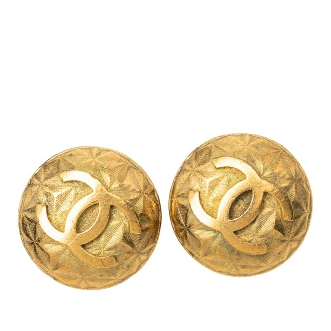 Chanel Vintage Coco Mark Earrings, Gold Plated, Women's CHANEL: --- Catalog ---Category: SizeSize (HxWxD): 20.90mm x 20.90mm / 0.82'' x 0.82''Category: DesignType: Clip earringsColor: GoldGender: WomenMaterial: Gold platingCategory: GeneralBrand: Chanel--- Item Li