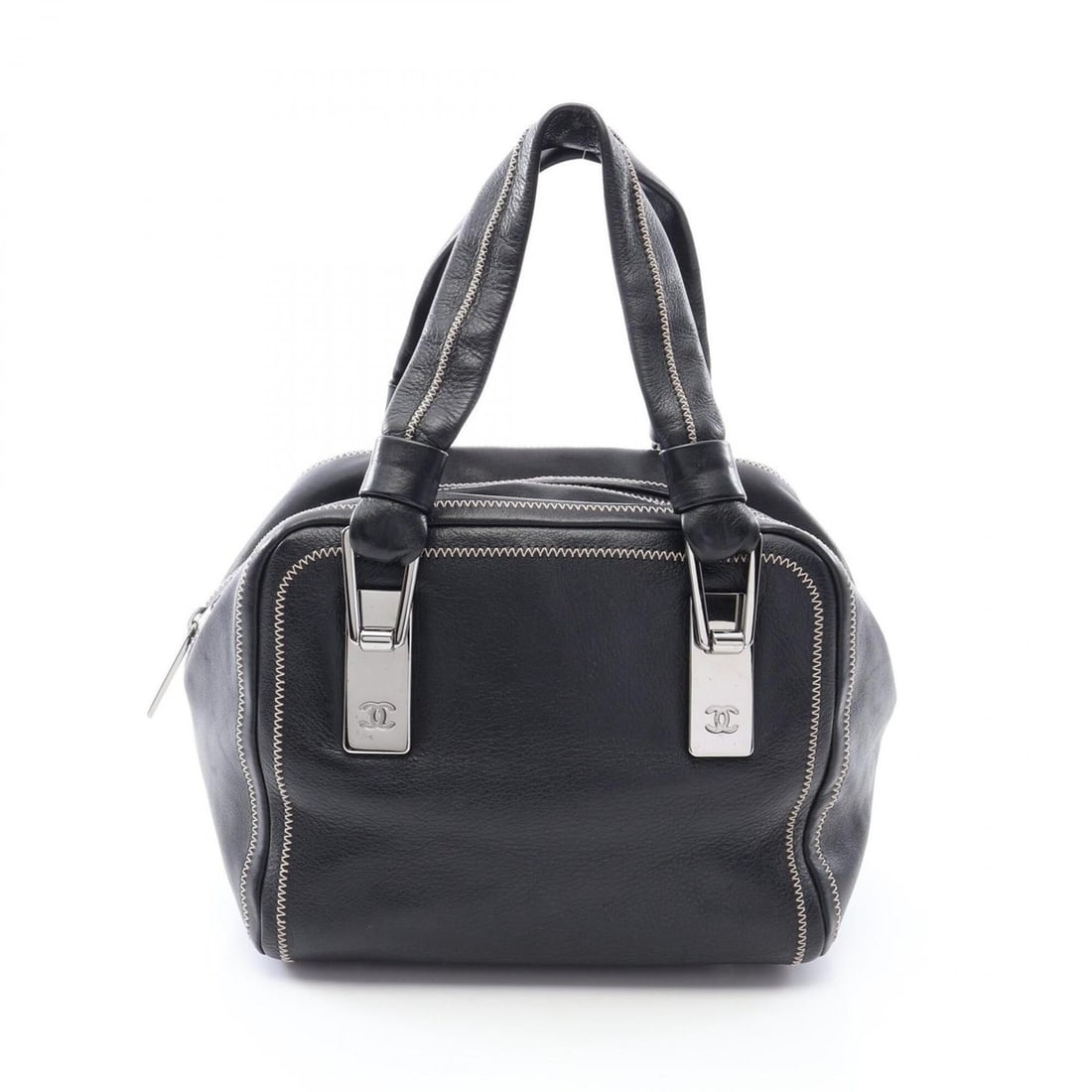 Chanel handbag, lambskin (sheepskin leather), women's, black. (1 of 16)