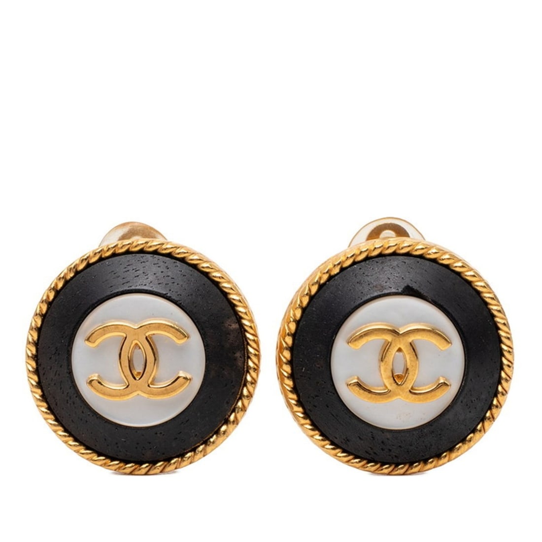 Chanel Coco Mark Vintage Earrings 97P Gold Black Plated Women's CHANEL: --- Catalog ---Category: SizeStone Size (HxW): 24.20mm x 24.20mm / 0.95'' x 0.95''Category: DesignColor: BlackGender: WomenCategory: GeneralBrand: Chanel--- Item List ---Section: ConditionRanking: Ran